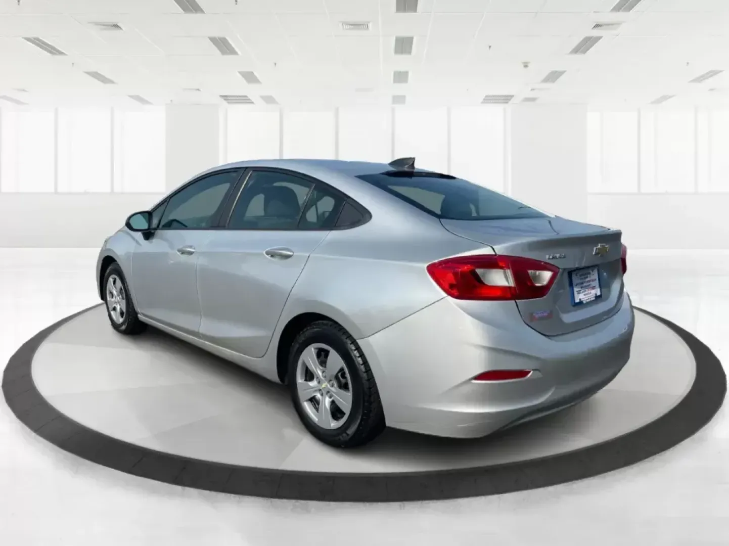2017 Chevrolet Cruze LS Auto (1G1BC5SM0H7) with an 1.4L I-4 gasoline direct injection engine, located at 8750 N County Rd 25A, Piqua, OH, 45356, (937) 908-9800, 40.164391, -84.232513 - ### Experience Comfort and Style with the 2017 Honda Cruze Your Ideal Commuter Sedan!<br /> <br /> Are you tired of long commutes in a vehicle that doesn't meet your needs? Upgrade your daily drive with the 2017 Honda Cruze, a sedan designed for comfort, reliability, and efficiency. Whether you're - Photo#4