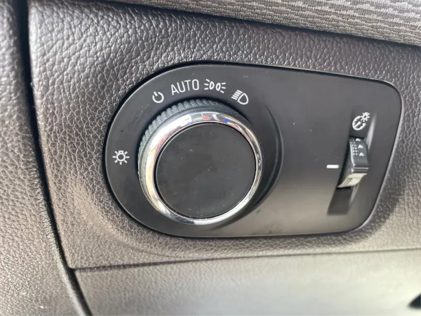2017 Chevrolet Cruze LS Auto (1G1BC5SM0H7) with an 1.4L I-4 gasoline direct injection engine, located at 8750 N County Rd 25A, Piqua, OH, 45356, (937) 908-9800, 40.164391, -84.232513 - ### Experience Comfort and Style with the 2017 Honda Cruze Your Ideal Commuter Sedan!<br /> <br /> Are you tired of long commutes in a vehicle that doesn't meet your needs? Upgrade your daily drive with the 2017 Honda Cruze, a sedan designed for comfort, reliability, and efficiency. Whether you're - Photo#16