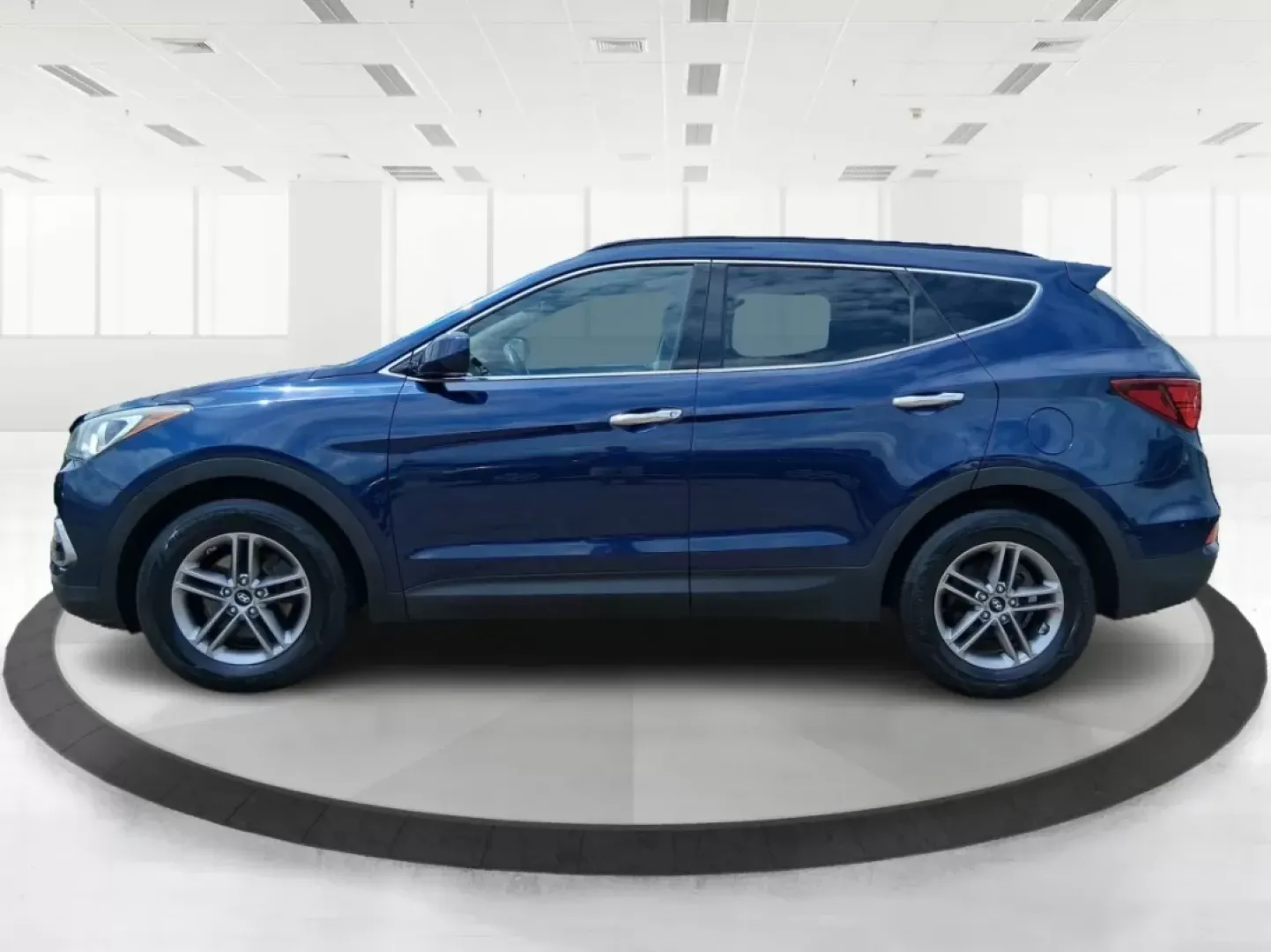 2017 Hyundai Santa Fe 2.4L (5XYZUDLB0HG) with an Theta II 2.4L I-4 gasoline direct injection engine, located at 1230 East Main St, Xenia, OH, 45385, (937) 908-9800, 39.688026, -83.910172 - **Embrace Adventure with the 2017 Hyundai Santa Fe at Advantage Car and Credit - Moraine!**<br /> <br /> Are you ready to elevate your lifestyle with a versatile vehicle that can keep up with your busy schedule? Look no further than the 2017 Hyundai Santa Fe, an SUV designed for those who love famil - Photo#5