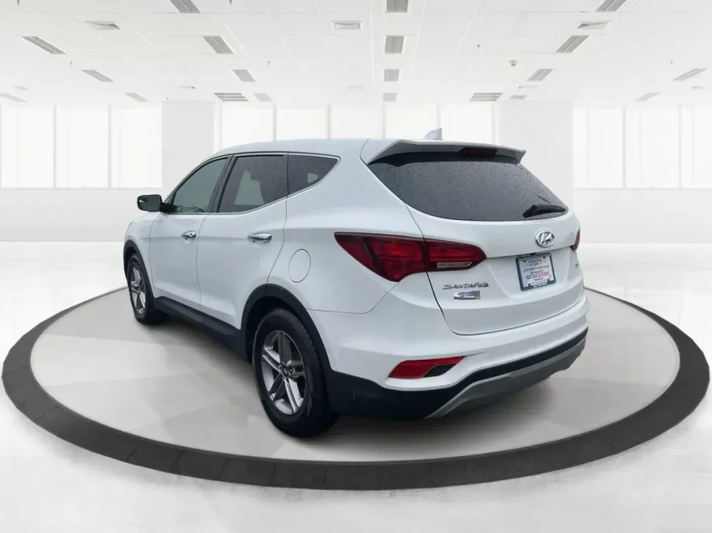 2017 Hyundai Santa Fe Sport 2.4L (5NMZT3LB8HH) with an Theta II 2.4L I-4 gasoline direct injection engine, located at 1184 Kauffman Ave, Fairborn, OH, 45324, (937) 908-9800, 39.807072, -84.030914 - **Unleash Adventure with the 2017 Hyundai Santa Fe Sport: Your Next Family SUV Awaits!**<br /> <br /> Are you ready to elevate your family's adventures? Whether you're heading out for a weekend getaway, school drop-offs, or simply navigating the daily commute, the **2017 Hyundai Santa Fe Sport** is - Photo#4