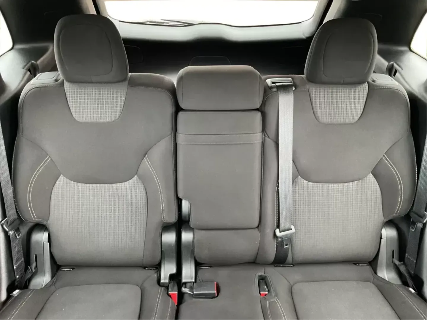 2017 Jeep Cherokee Latitude 4x4 (1C4PJMCB8HW) with an Pentastar 3.2L V-6 DOHC engine, located at 1099 N County Rd 25A , Troy, OH, 45373, (937) 908-9800, 40.057079, -84.212883 - 2017 Jeep Cherokee Latitude 4x4 - Photo#13