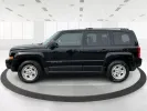 2017 Jeep Patriot Sport FWD (1C4NJPBAXHD) with an 2.4L I-4 DOHC engine, located at 4508 South Dixie Dr, Moraine, OH, 45439, (937) 908-9800, 39.689976, -84.218452 - 2017 Jeep Patriot Sport FWD - Photo#6