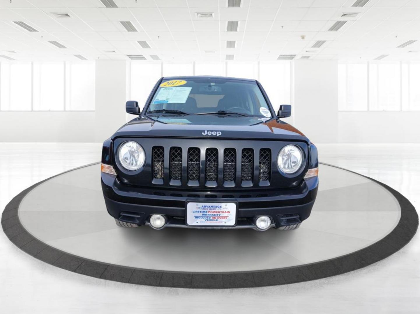 2017 Jeep Patriot Latitude 2WD (1C4NJPFA3HD) with an 2.0L L4 DOHC 16V engine, located at 1099 N County Rd 25A , Troy, OH, 45373, (937) 908-9800, 40.057079, -84.212883 - 2017 Jeep Patriot Latitude 2WD - Photo#6