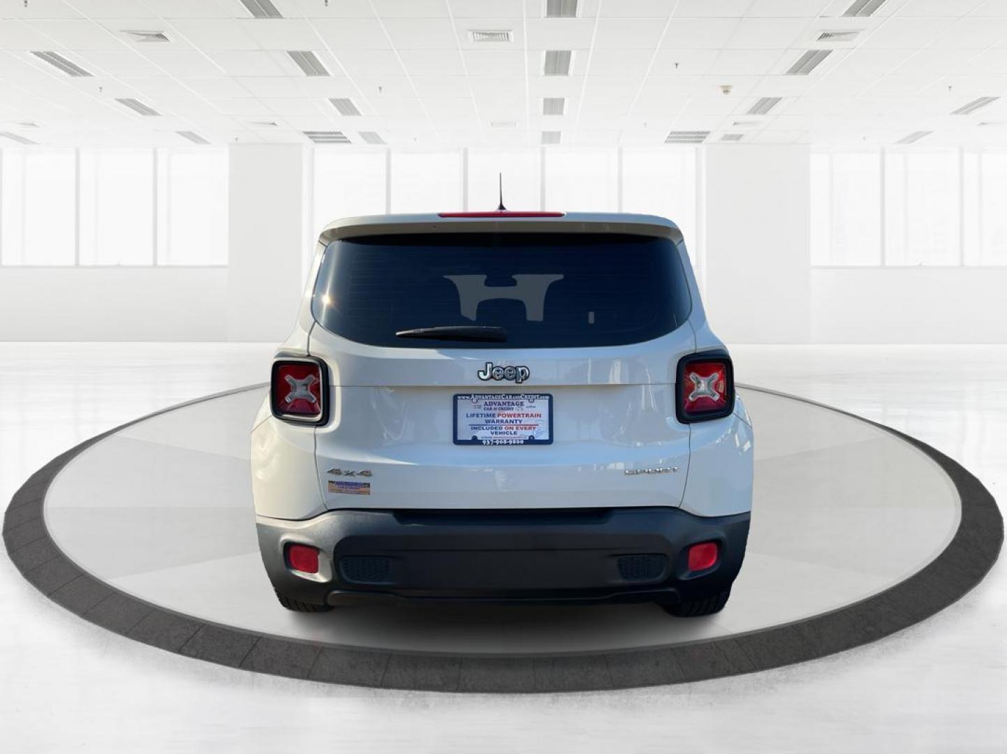 2017 Jeep Renegade Sport 4x4 (ZACCJBAH3HP) with an MultiAir 1.4L I-4 variable valve control engine, Manual transmission, located at 1099 N County Rd 25A , Troy, OH, 45373, (937) 908-9800, 40.057079, -84.212883 - 2017 Jeep Renegade Sport 4x4 - Photo#2