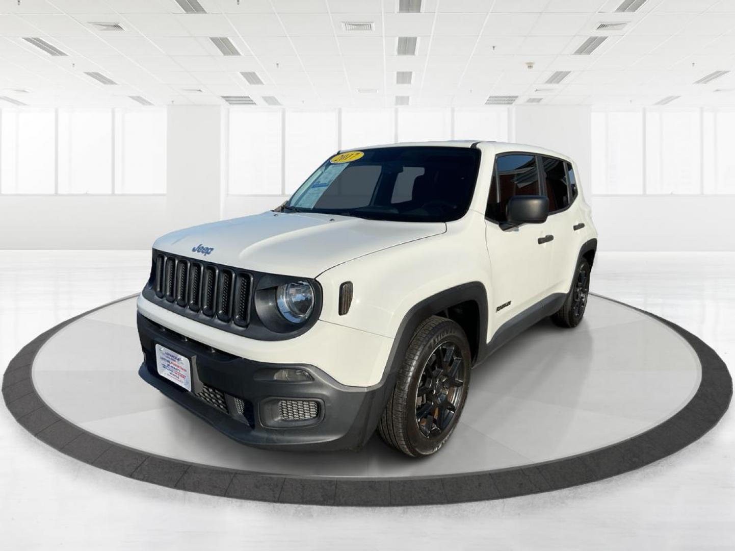 2017 Jeep Renegade Sport 4x4 (ZACCJBAH3HP) with an MultiAir 1.4L I-4 variable valve control engine, Manual transmission, located at 1099 N County Rd 25A , Troy, OH, 45373, (937) 908-9800, 40.057079, -84.212883 - 2017 Jeep Renegade Sport 4x4 - Photo#5