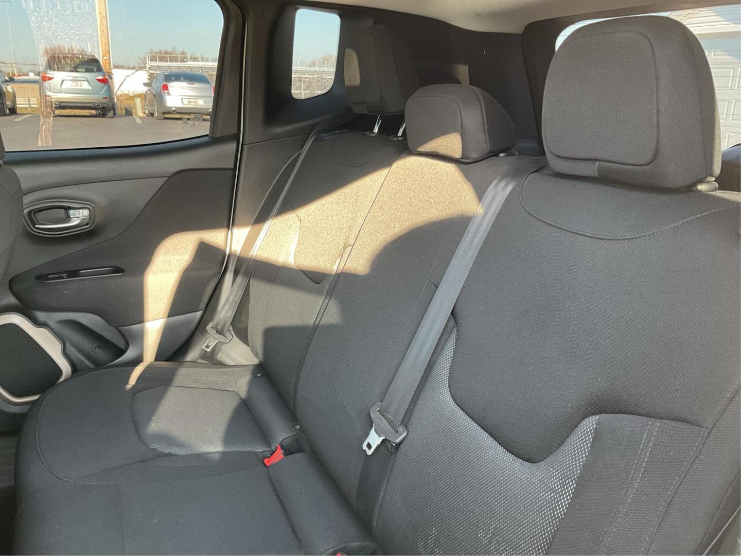 2017 Jeep Renegade Sport 4x4 (ZACCJBAH3HP) with an MultiAir 1.4L I-4 variable valve control engine, Manual transmission, located at 1099 N County Rd 25A , Troy, OH, 45373, (937) 908-9800, 40.057079, -84.212883 - 2017 Jeep Renegade Sport 4x4 - Photo#7