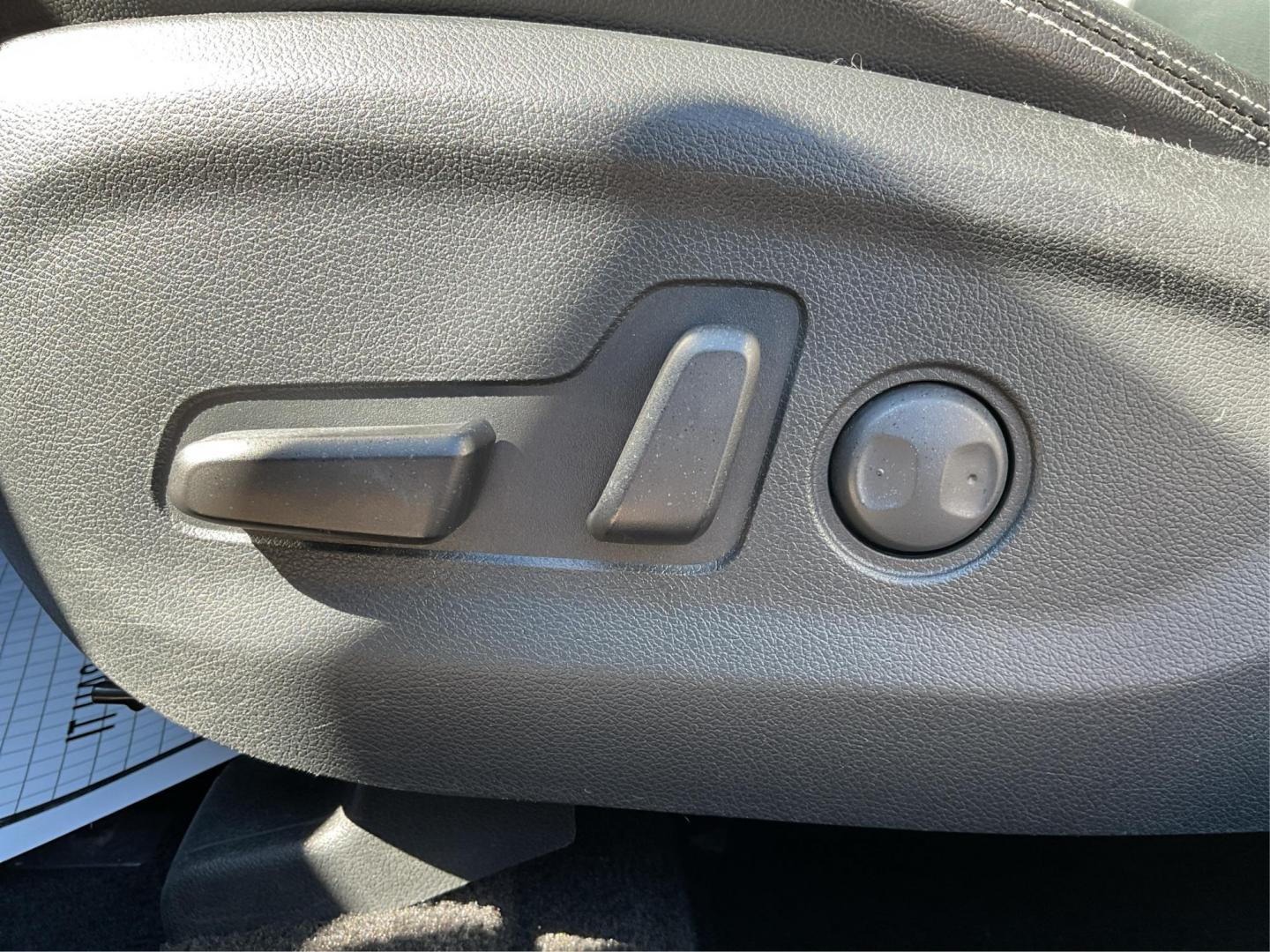 2017 Kia Sportage EX (KNDPNCAC0H7) with an Theta II 2.4L I-4 gasoline direct injection engine, located at 1184 Kauffman Ave, Fairborn, OH, 45324, (937) 908-9800, 39.807072, -84.030914 - 2017 Kia Sportage EX - Photo#15