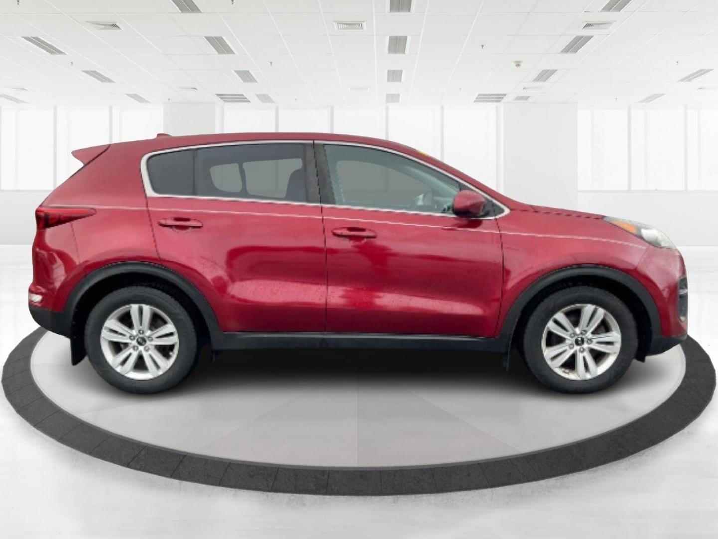 2017 Kia Sportage LX FWD (KNDPM3AC7H7) with an 2.4L V6 DOHC 24V engine, 6-Speed Automatic transmission, located at 1951 S Dayton Lakeview Rd., New Carlisle, OH, 45344, (937) 908-9800, 39.890999, -84.050255 - 2017 Kia Sportage LX FWD - Photo#0