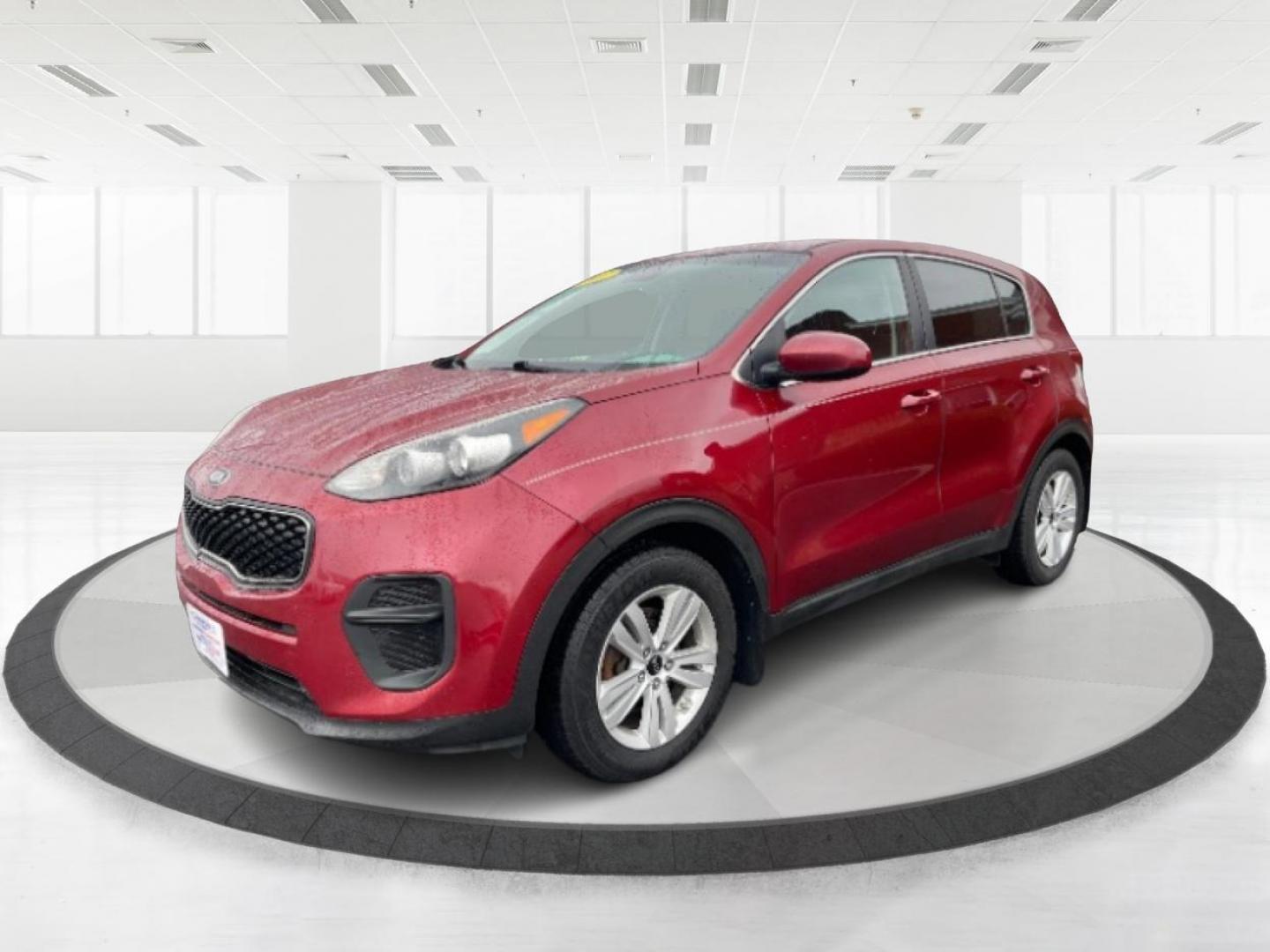 2017 Kia Sportage LX FWD (KNDPM3AC7H7) with an 2.4L V6 DOHC 24V engine, 6-Speed Automatic transmission, located at 1951 S Dayton Lakeview Rd., New Carlisle, OH, 45344, (937) 908-9800, 39.890999, -84.050255 - 2017 Kia Sportage LX FWD - Photo#4