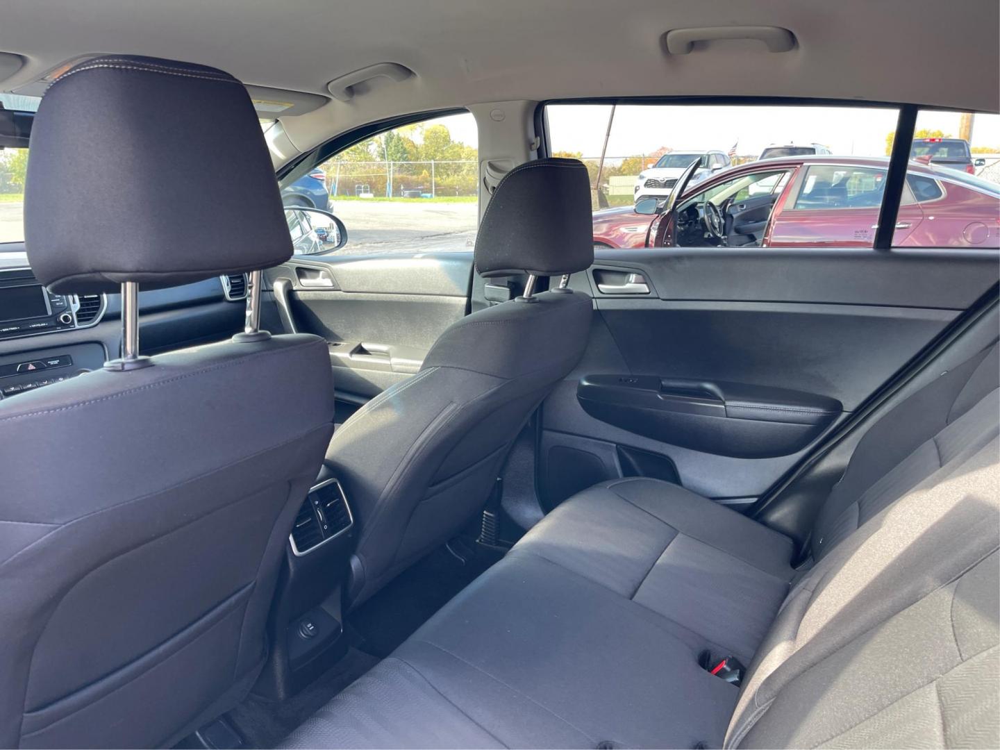 2017 Kia Sportage LX AWD (KNDPMCAC1H7) with an 2.4L V6 DOHC 24V engine, 6-Speed Automatic transmission, located at 8750 N County Rd 25A, Piqua, OH, 45356, (937) 908-9800, 40.164391, -84.232513 - 2017 Kia Sportage LX AWD - Photo#9