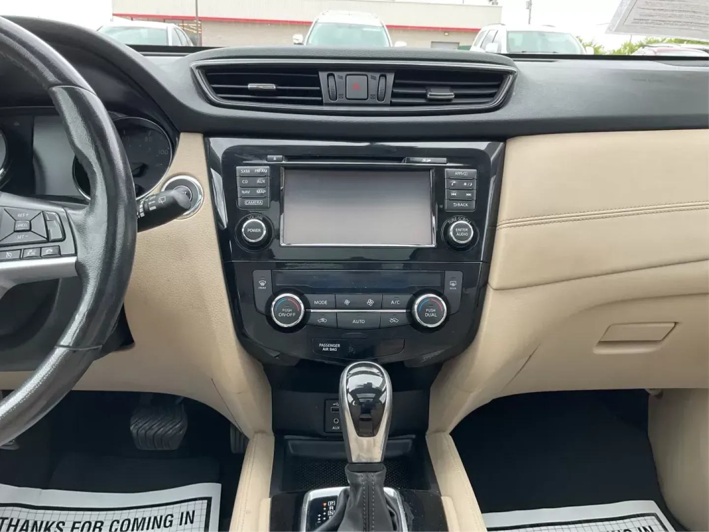 2017 Nissan Rogue SL (JN8AT2MV2HW) with an 2.5L I-4 DOHC engine, located at 8750 N County Rd 25A, Piqua, OH, 45356, (937) 908-9800, 40.164391, -84.232513 - **Discover Adventure with the 2017 Nissan Rogue SL at Advantage Car and Credit!**<br /> <br /> Looking for an SUV that perfectly balances style, comfort, and capability? The 2017 Nissan Rogue SL, available at Advantage Car and Credit in Fairborn, OH, is the ideal vehicle for families on the go, week - Photo#12