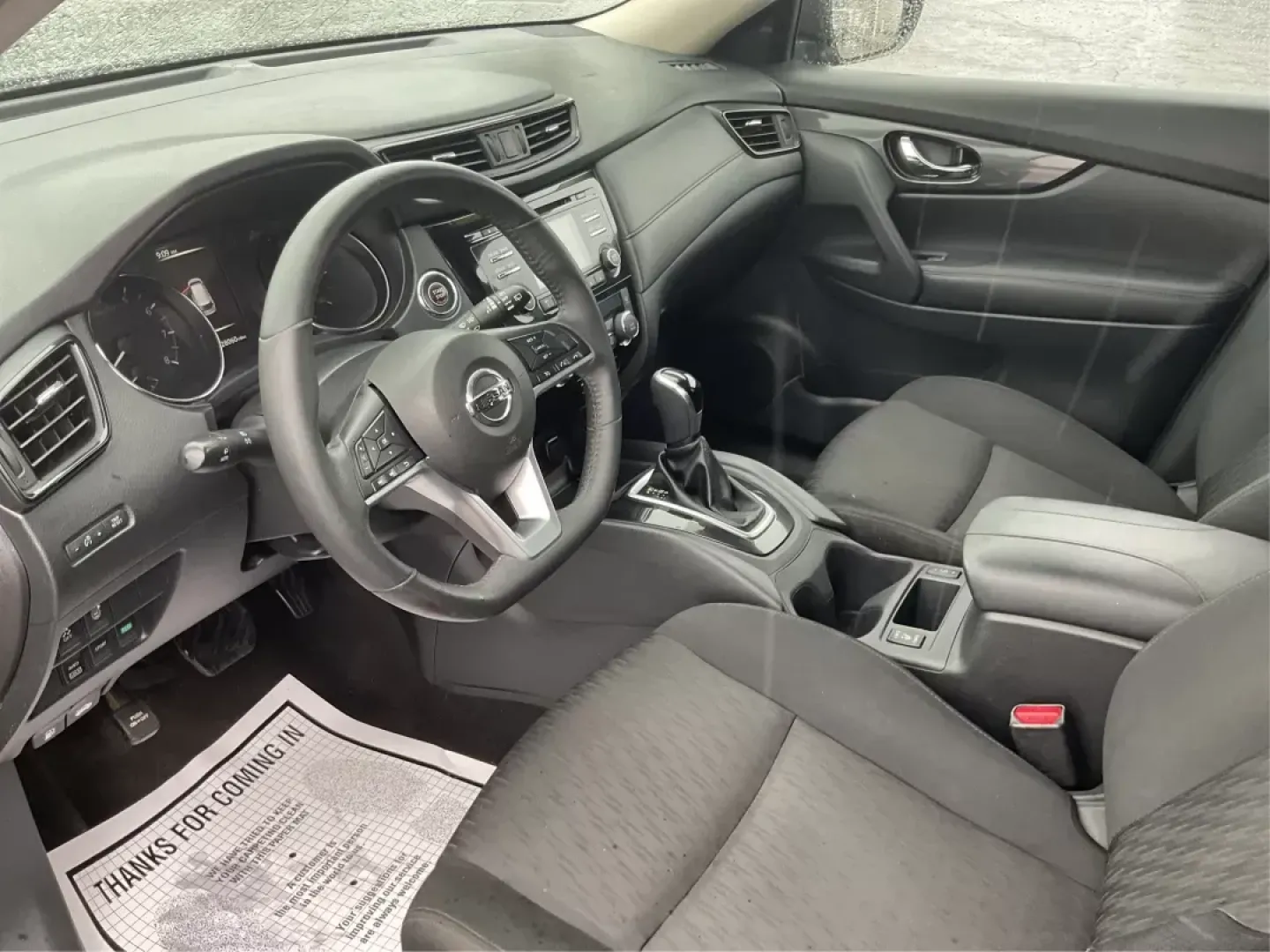 2017 Nissan Rogue SV (KNMAT2MV7HP) with an 2.5L I-4 DOHC engine, located at 8750 N County Rd 25A, Piqua, OH, 45356, (937) 908-9800, 40.164391, -84.232513 - 2017 Nissan Rogue SV - Photo#9