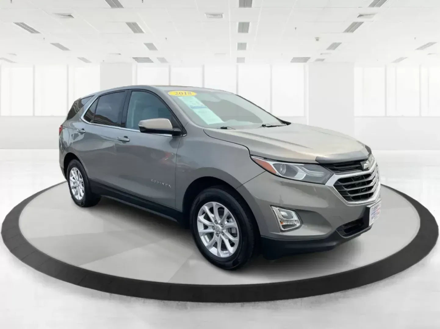 2018 Chevrolet Equinox LT (3GNAXSEV5JS) with an 1.5L I-4 gasoline direct injection engine, located at 8750 N County Rd 25A, Piqua, OH, 45356, (937) 908-9800, 40.164391, -84.232513 - 2018 Chevrolet Equinox LT - Photo#0