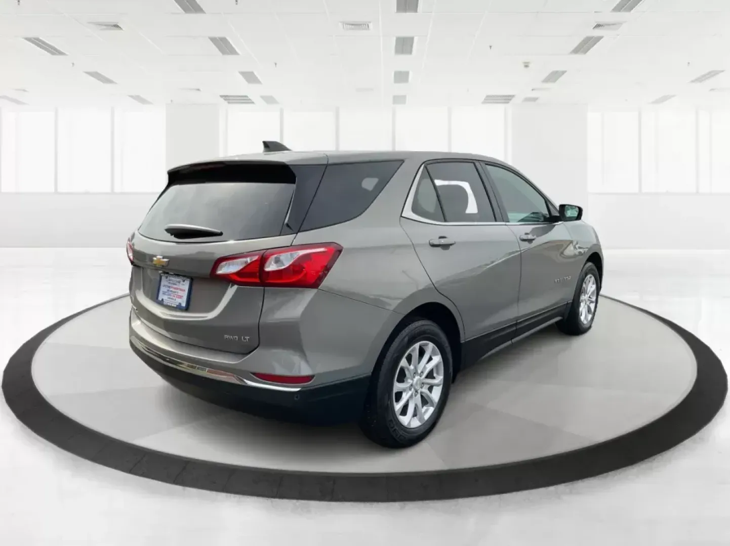 2018 Chevrolet Equinox LT (3GNAXSEV5JS) with an 1.5L I-4 gasoline direct injection engine, located at 8750 N County Rd 25A, Piqua, OH, 45356, (937) 908-9800, 40.164391, -84.232513 - 2018 Chevrolet Equinox LT - Photo#1
