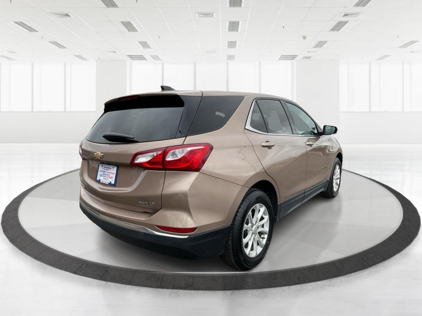 2018 Chevrolet Equinox LT AWD (2GNAXSEV5J6) with an 1.5L L4 DOHC 16V TURBO engine, 6-Speed Automatic transmission, located at 4508 South Dixie Dr, Moraine, OH, 45439, (937) 908-9800, 39.689976, -84.218452 - 2018 Chevrolet Equinox LT AWD - Photo#2