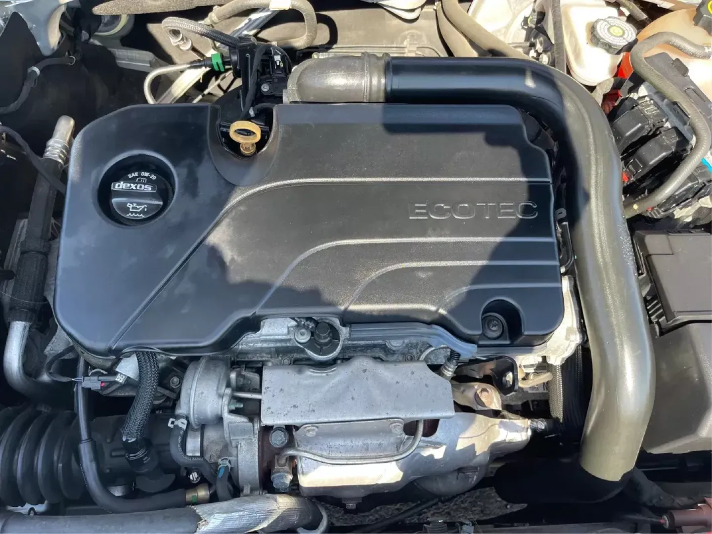 2018 Chevrolet Malibu LT (1G1ZD5ST8JF) with an ECOTEC 1.5L I-4 gasoline direct injection engine, located at 880 E. National Road, Vandalia, OH, 45377, (937) 908-9800, 39.891918, -84.183594 - 2018 Chevrolet Malibu LT - Photo#10