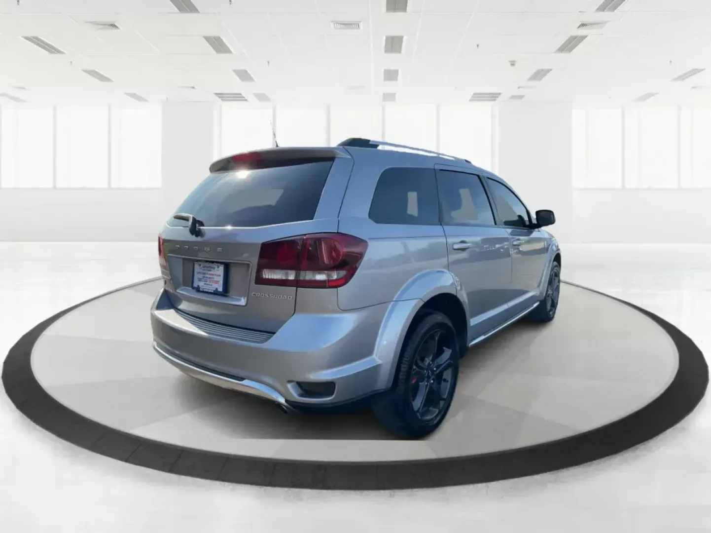 2018 Dodge Journey Crossroad AWD (3C4PDDGG8JT) with an Pentastar 3.6L V-6 DOHC engine, located at 4508 South Dixie Dr, Moraine, OH, 45439, (937) 908-9800, 39.689976, -84.218452 - Third Row - Photo#2
