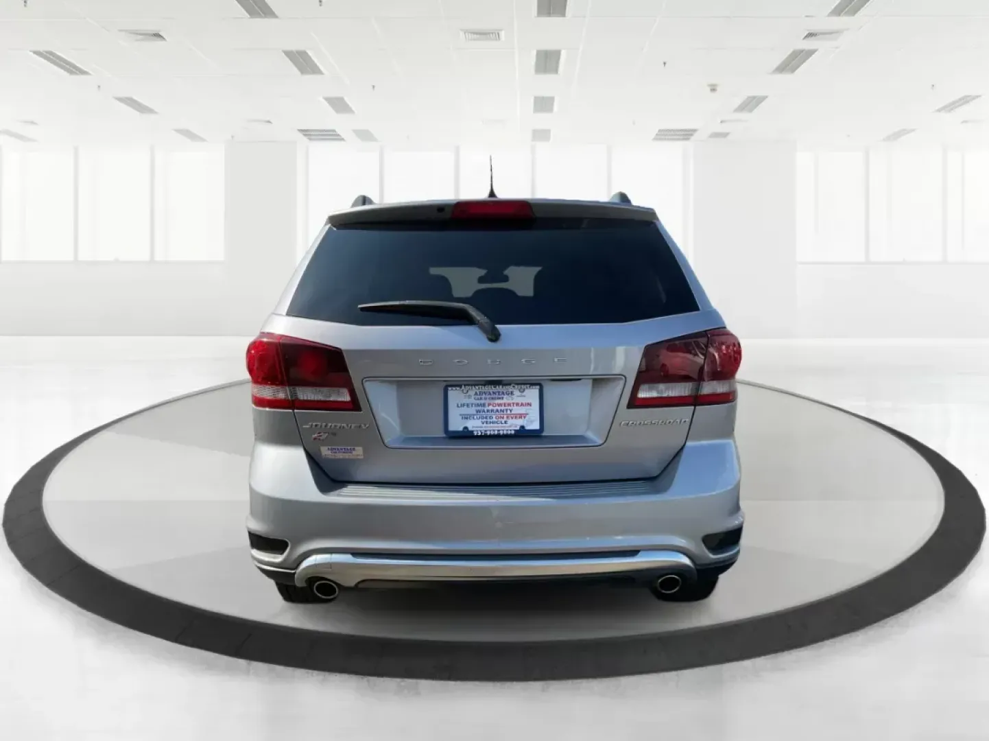 2018 Dodge Journey Crossroad AWD (3C4PDDGG8JT) with an Pentastar 3.6L V-6 DOHC engine, located at 4508 South Dixie Dr, Moraine, OH, 45439, (937) 908-9800, 39.689976, -84.218452 - Third Row - Photo#3