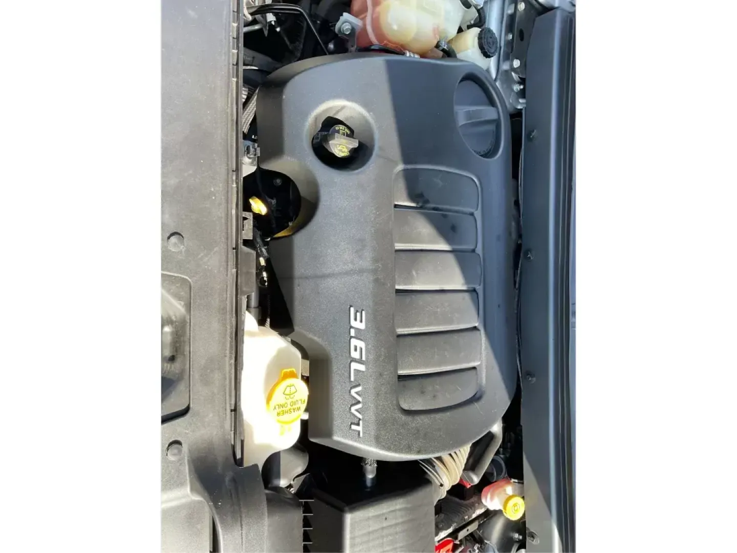 2018 Dodge Journey Crossroad AWD (3C4PDDGG8JT) with an Pentastar 3.6L V-6 DOHC engine, located at 4508 South Dixie Dr, Moraine, OH, 45439, (937) 908-9800, 39.689976, -84.218452 - Third Row - Photo#10