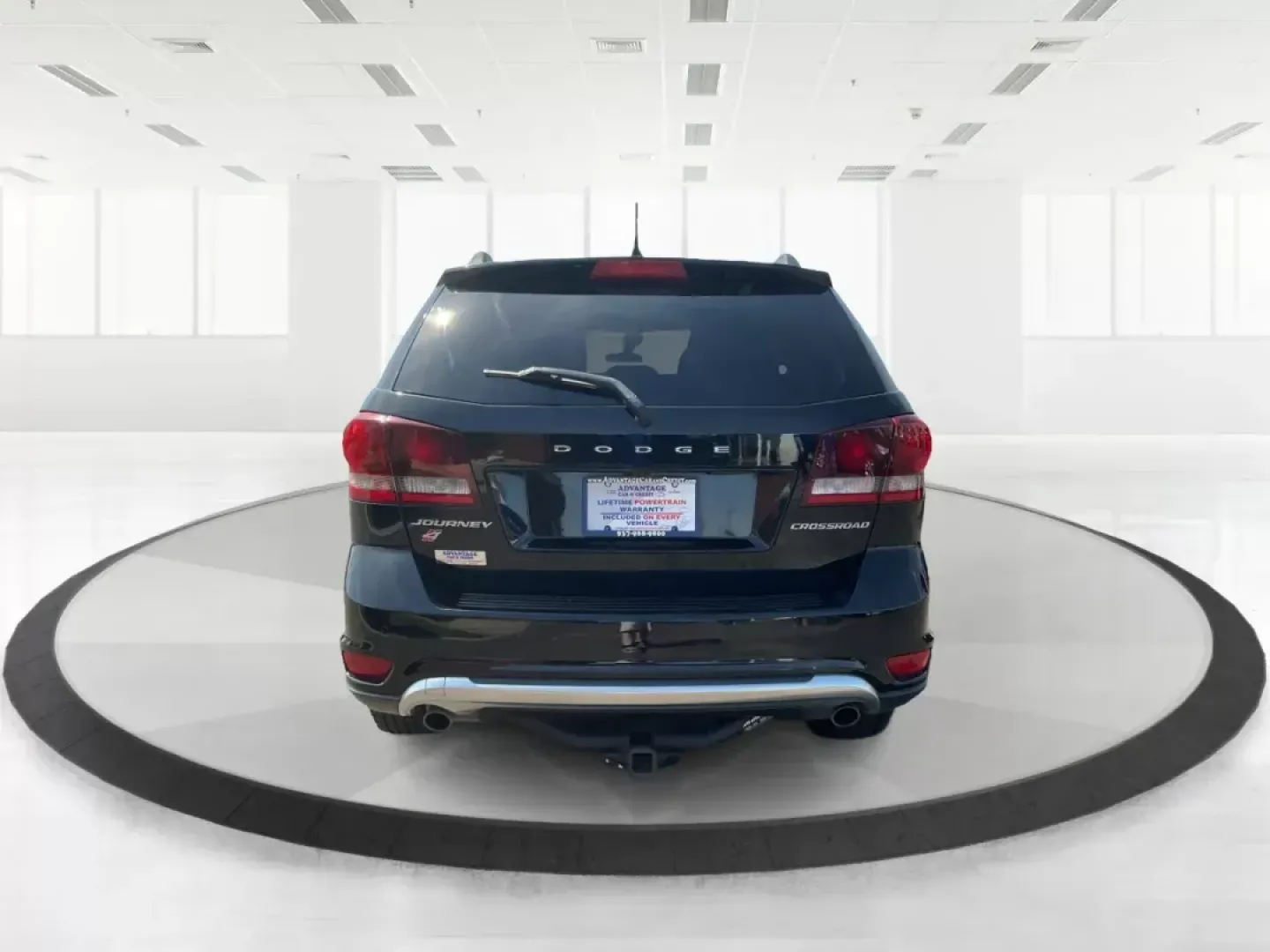 2018 Dodge Journey Crossroad AWD (3C4PDDGG8JT) with an Pentastar 3.6L V-6 DOHC engine, located at 8750 N County Rd 25A, Piqua, OH, 45356, (937) 908-9800, 40.164391, -84.232513 - 2018 Dodge Journey Crossroad AWD - Photo#3