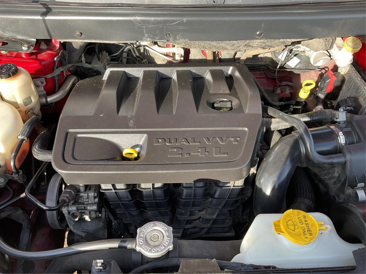 2018 Dodge Journey SE (3C4PDCABXJT) with an Tigershark MultiAir 2.4L I-4 DOHC engine, located at 1951 S Dayton Lakeview Rd., New Carlisle, OH, 45344, (937) 908-9800, 39.890999, -84.050255 - Third Row - Photo#10