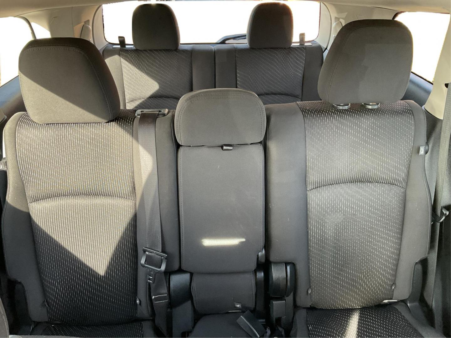 2018 Dodge Journey SE (3C4PDCABXJT) with an Tigershark MultiAir 2.4L I-4 DOHC engine, located at 1951 S Dayton Lakeview Rd., New Carlisle, OH, 45344, (937) 908-9800, 39.890999, -84.050255 - Third Row - Photo#13