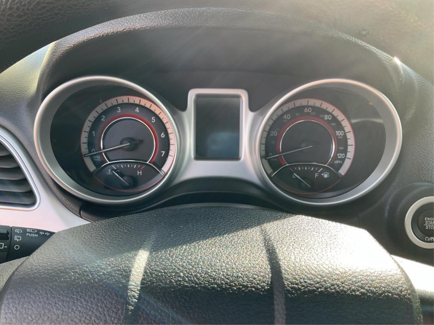 2018 Dodge Journey SE (3C4PDCABXJT) with an Tigershark MultiAir 2.4L I-4 DOHC engine, located at 1951 S Dayton Lakeview Rd., New Carlisle, OH, 45344, (937) 908-9800, 39.890999, -84.050255 - Third Row - Photo#14