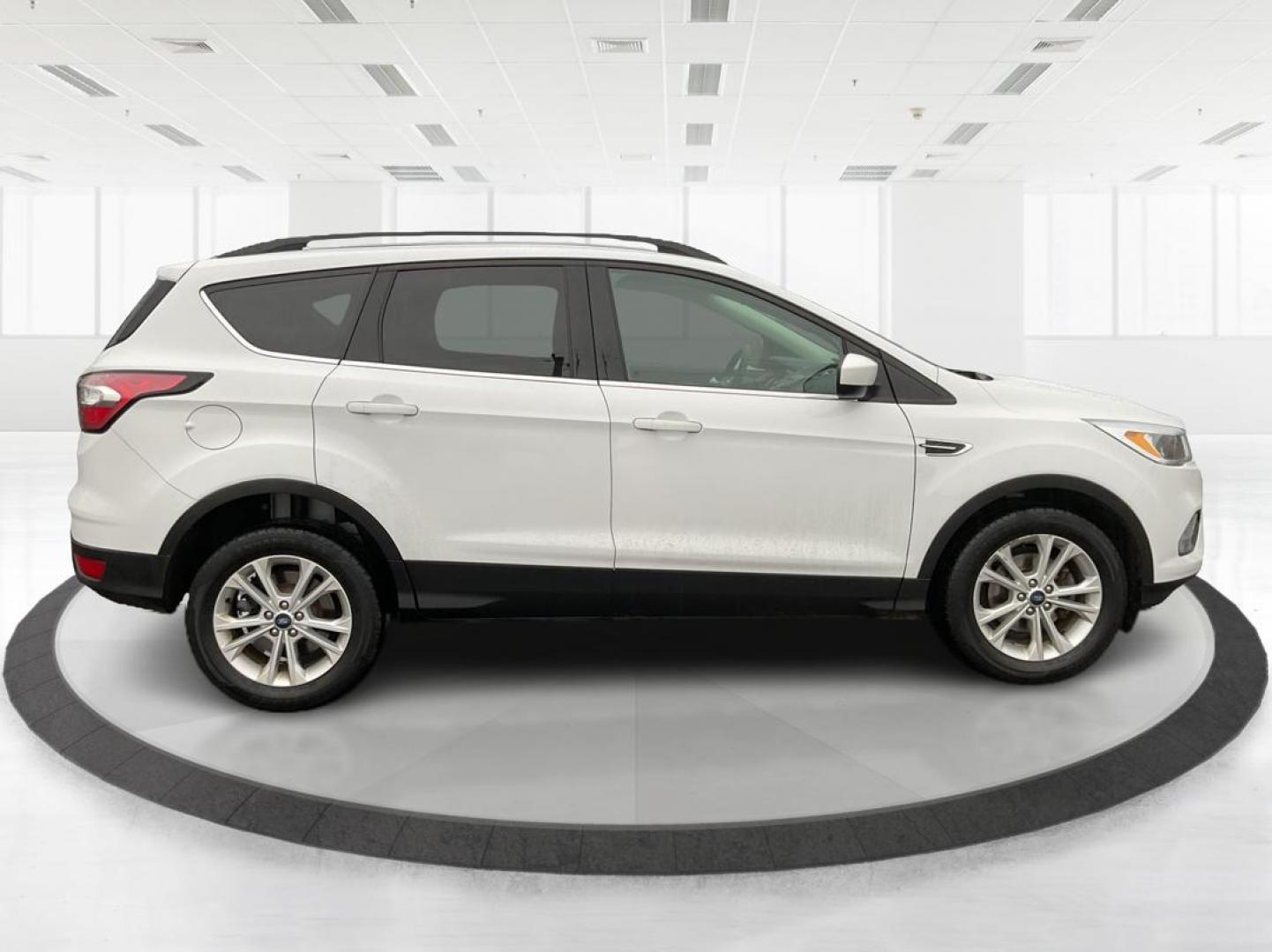 2018 Ford Escape SE (1FMCU0GD0JU) with an Other engine, located at 1230 East Main St, Xenia, OH, 45385, (937) 908-9800, 39.688026, -83.910172 - 2018 Ford Escape SE - Photo#1
