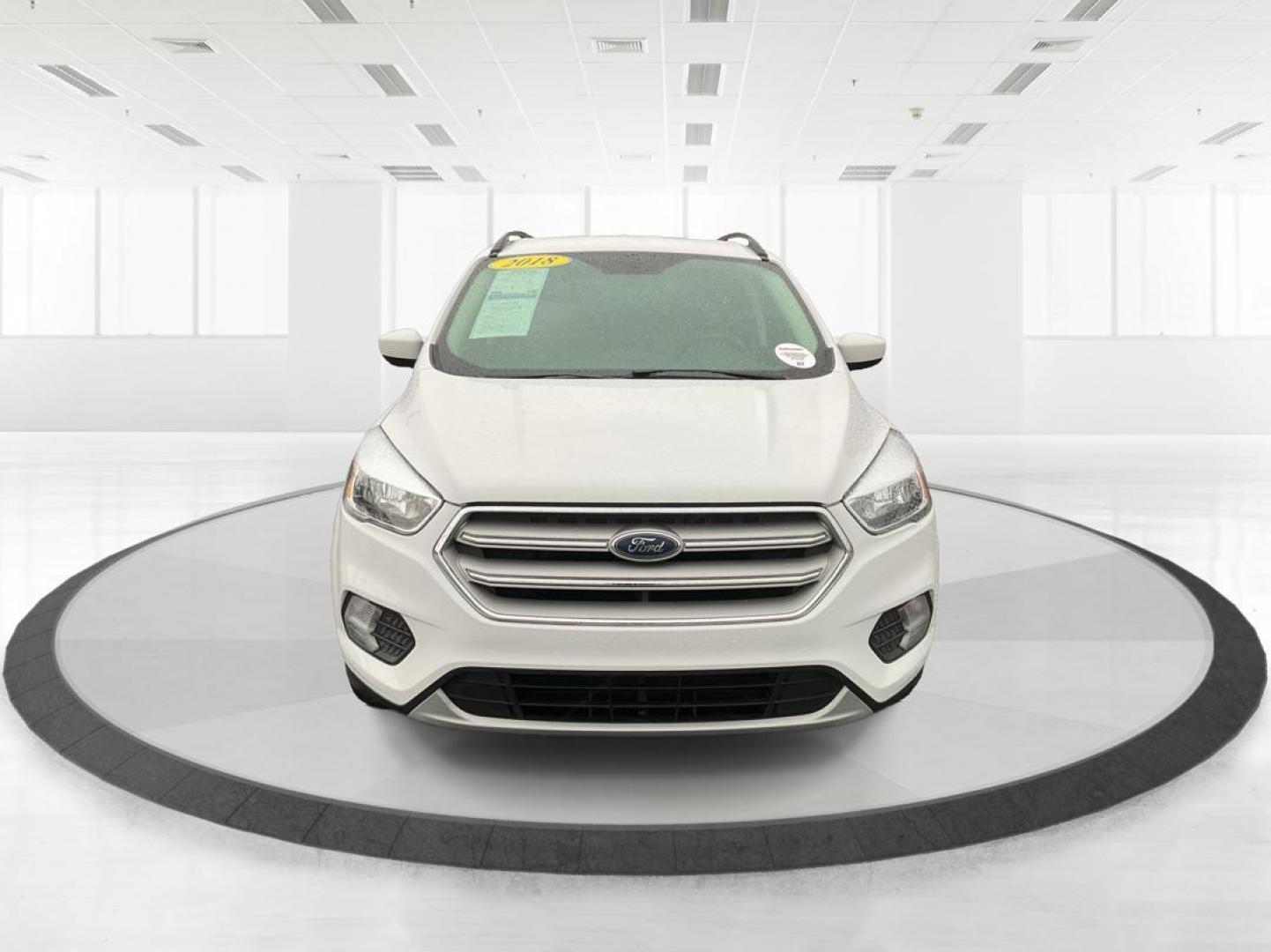 2018 Ford Escape SE (1FMCU0GD0JU) with an Other engine, located at 1230 East Main St, Xenia, OH, 45385, (937) 908-9800, 39.688026, -83.910172 - 2018 Ford Escape SE - Photo#6