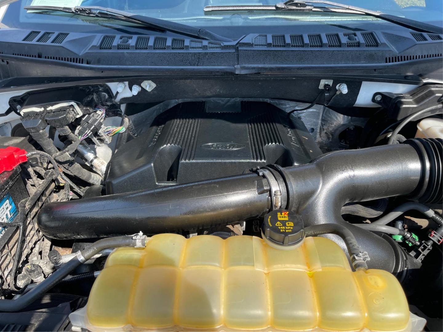 2018 Ford F-150 XL SuperCrew 5.5-ft. Bed 4WD (1FTEW1EG6JF) with an 3.5L V6 TURBO engine, 6-Speed Automatic transmission, located at 8750 N County Rd 25A, Piqua, OH, 45356, (937) 908-9800, 40.164391, -84.232513 - 2018 Ford F-150 XL SuperCrew 5.5-ft. Bed 4WD - Photo#10
