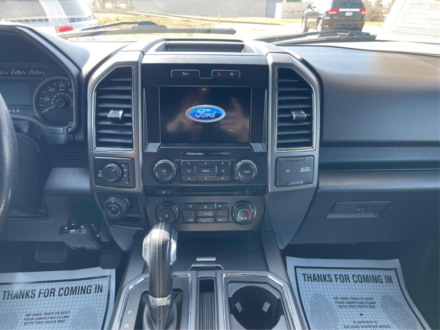 2018 Ford F-150 XL SuperCrew 5.5-ft. Bed 4WD (1FTEW1EG6JF) with an 3.5L V6 TURBO engine, 6-Speed Automatic transmission, located at 8750 N County Rd 25A, Piqua, OH, 45356, (937) 908-9800, 40.164391, -84.232513 - 2018 Ford F-150 XL SuperCrew 5.5-ft. Bed 4WD - Photo#12