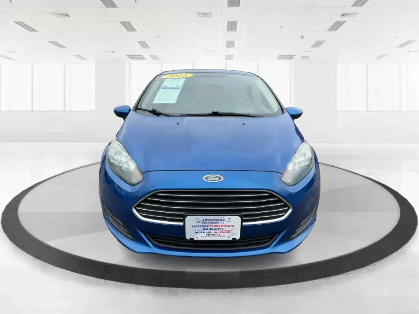 2018 Ford Fiesta SE (3FADP4EJ2JM) with an 1.6L I-4 DOHC engine, located at 8750 N County Rd 25A, Piqua, OH, 45356, (937) 908-9800, 40.164391, -84.232513 - 2018 Ford Fiesta SE - Photo#6