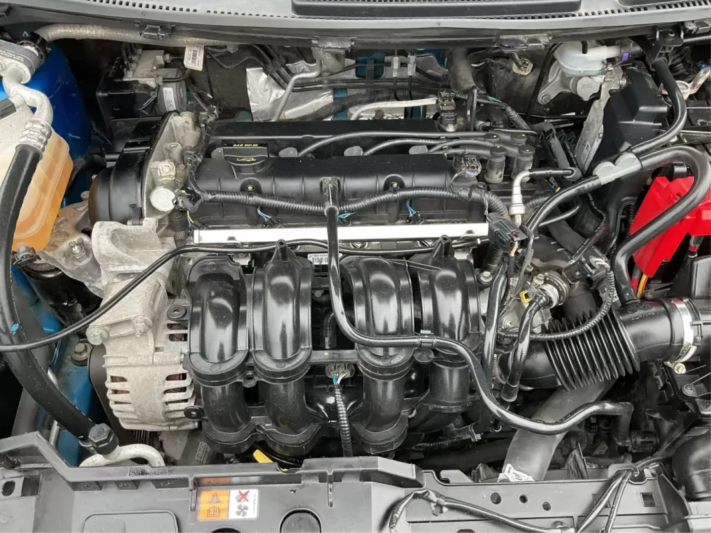 2018 Ford Fiesta SE (3FADP4EJ2JM) with an 1.6L I-4 DOHC engine, located at 8750 N County Rd 25A, Piqua, OH, 45356, (937) 908-9800, 40.164391, -84.232513 - 2018 Ford Fiesta SE - Photo#10