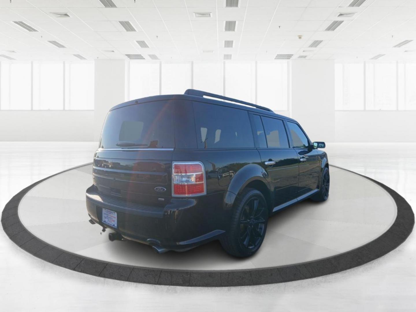 2018 Ford Flex Limited AWD (2FMHK6D8XJB) with an 3.5L V6 DOHC 24V engine, 6-Speed Automatic Overdrive transmission, located at 401 Woodman Dr, Riverside, OH, 45431, (937) 908-9800, 39.760899, -84.123421 - Third Row - Photo#2