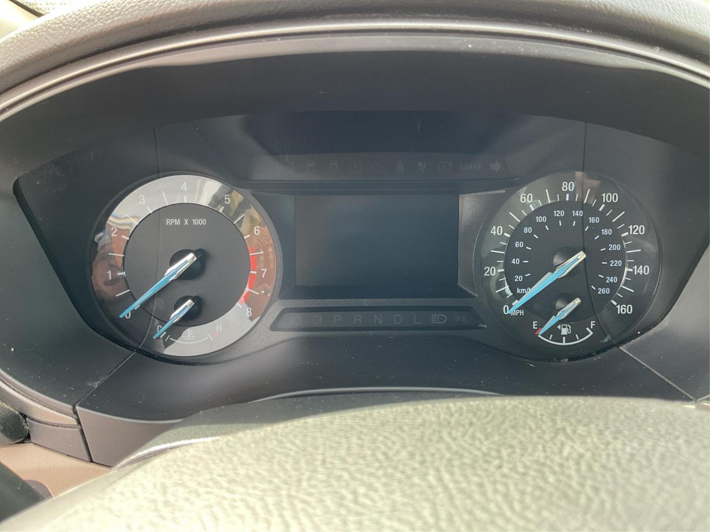2018 Ford Fusion SE (3FA6P0H79JR) with an Duratec 2.5L I-4 DOHC engine, located at 1230 East Main St, Xenia, OH, 45385, (937) 908-9800, 39.688026, -83.910172 - 2018 Ford Fusion SE - Photo#14