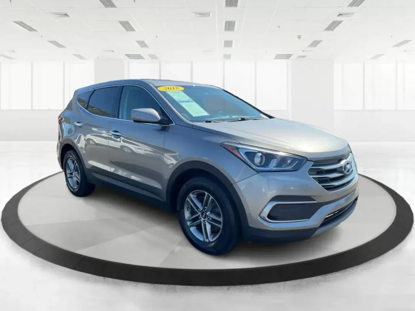 2018 Hyundai Santa Fe 2.4L (5NMZTDLB0JH) with an Theta II 2.4L I-4 gasoline direct injection engine, located at 401 Woodman Dr, Riverside, OH, 45431, (937) 908-9800, 39.760899, -84.123421 - Experience the perfect blend of comfort, style, and versatility with the **2018 Hyundai Santa Fe Sport**, now available at **Advantage Car and Credit**, your trusted **Buy Here Pay Here dealership** located at **1184 Kauffman Ave, Fairborn, OH 45324**. Whether you're a growing family looking for a r - Photo#0