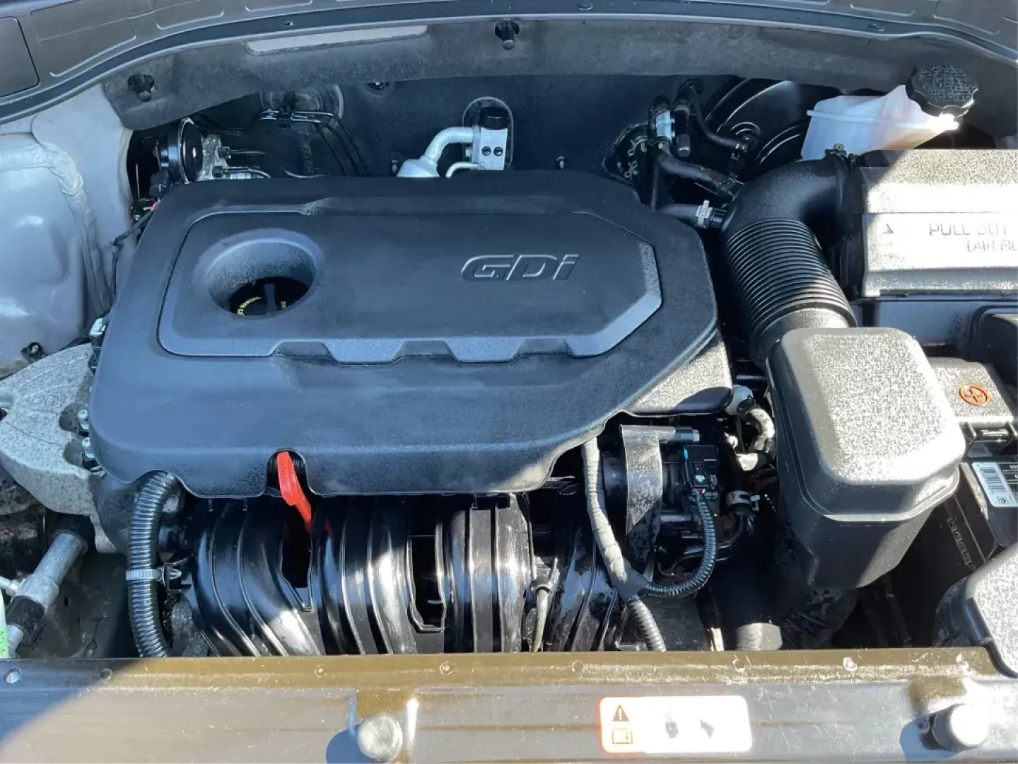 2018 Hyundai Santa Fe 2.4L (5NMZTDLB0JH) with an Theta II 2.4L I-4 gasoline direct injection engine, located at 401 Woodman Dr, Riverside, OH, 45431, (937) 908-9800, 39.760899, -84.123421 - Experience the perfect blend of comfort, style, and versatility with the **2018 Hyundai Santa Fe Sport**, now available at **Advantage Car and Credit**, your trusted **Buy Here Pay Here dealership** located at **1184 Kauffman Ave, Fairborn, OH 45324**. Whether you're a growing family looking for a r - Photo#9