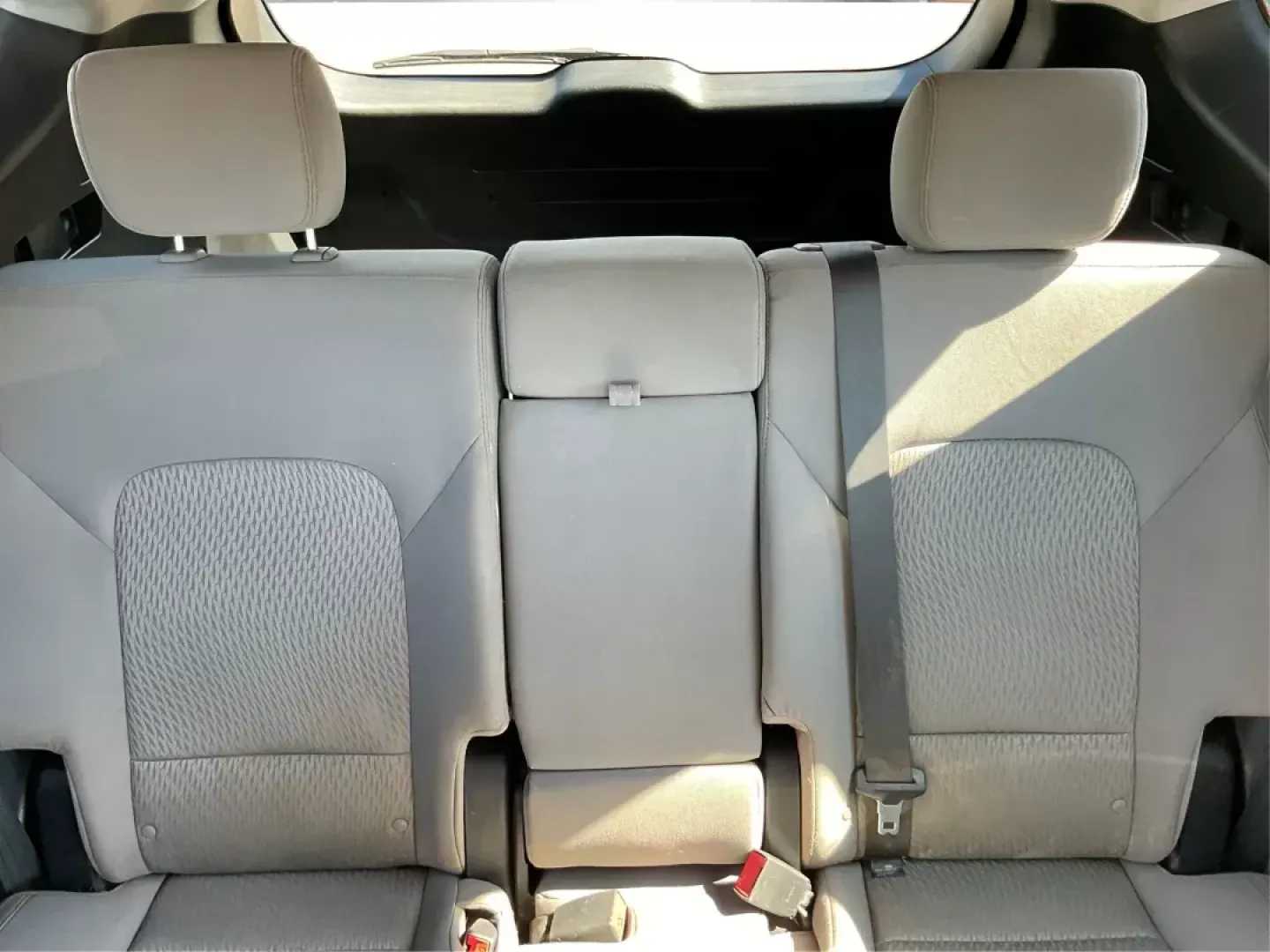 2018 Hyundai Santa Fe 2.4L (5NMZTDLB0JH) with an Theta II 2.4L I-4 gasoline direct injection engine, located at 401 Woodman Dr, Riverside, OH, 45431, (937) 908-9800, 39.760899, -84.123421 - Experience the perfect blend of comfort, style, and versatility with the **2018 Hyundai Santa Fe Sport**, now available at **Advantage Car and Credit**, your trusted **Buy Here Pay Here dealership** located at **1184 Kauffman Ave, Fairborn, OH 45324**. Whether you're a growing family looking for a r - Photo#12