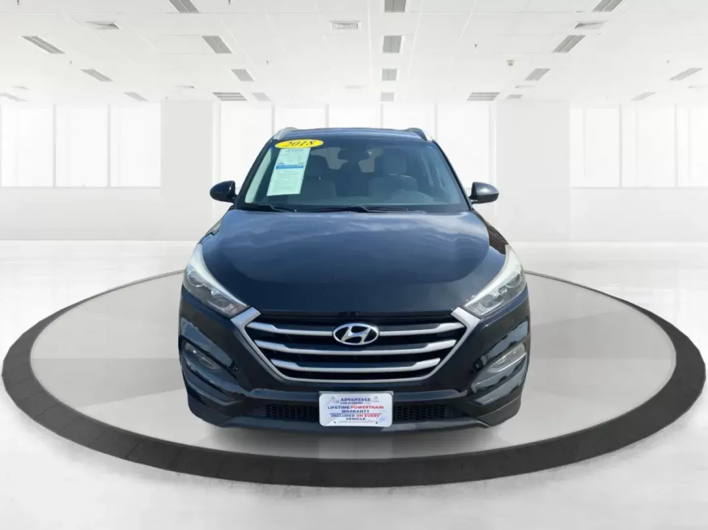 2018 Hyundai Tucson SEL (KM8J3CA41JU) with an Nu 2L I-4 gasoline direct injection engine, located at 8750 N County Rd 25A, Piqua, OH, 45356, (937) 908-9800, 40.164391, -84.232513 - 2018 Hyundai Tucson SEL - Photo#6