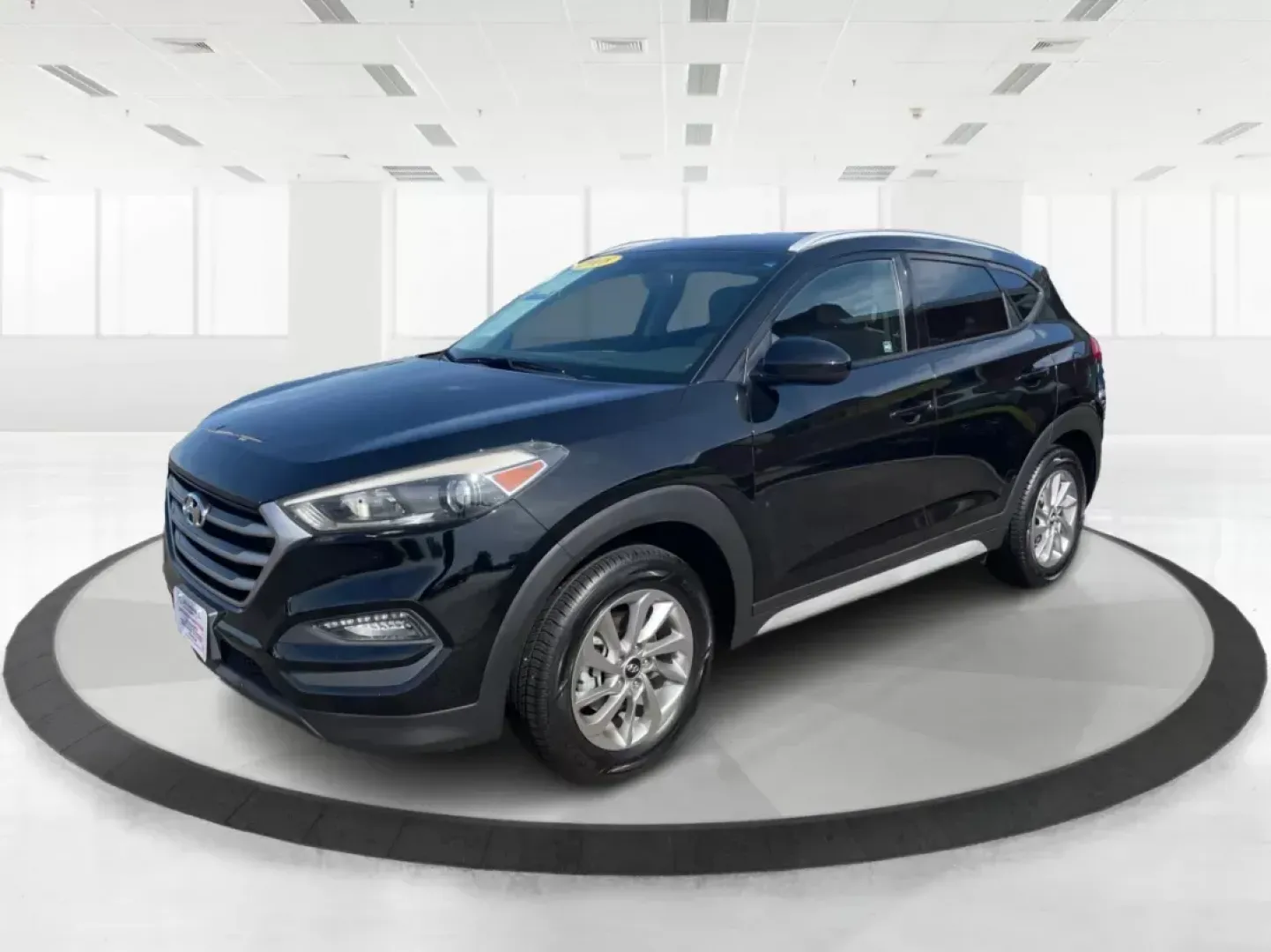 2018 Hyundai Tucson SEL (KM8J3CA41JU) with an Nu 2L I-4 gasoline direct injection engine, located at 8750 N County Rd 25A, Piqua, OH, 45356, (937) 908-9800, 40.164391, -84.232513 - 2018 Hyundai Tucson SEL - Photo#7