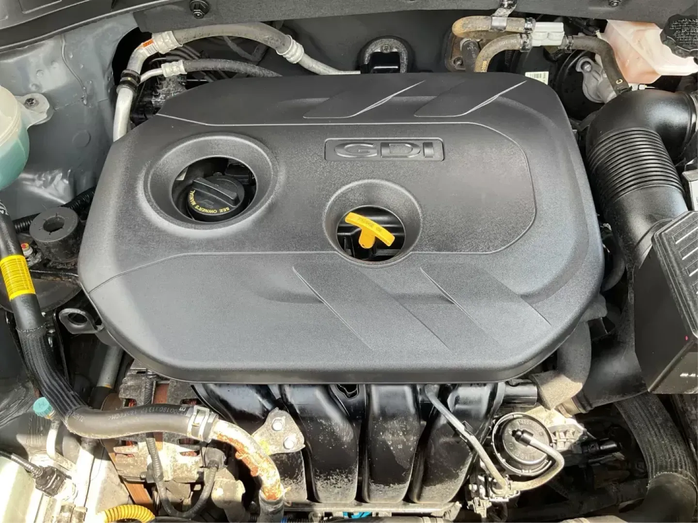 2018 Hyundai Tucson SEL (KM8J3CA44JU) with an Nu 2L I-4 gasoline direct injection engine, located at 1184 Kauffman Ave, Fairborn, OH, 45324, (937) 908-9800, 39.807072, -84.030914 - **Explore Your Next Adventure in the 2018 Hyundai Tucson SEL Perfect for Families and Adventurers Alike!**<br /> <br /> Are you searching for a versatile and stylish SUV that perfectly balances comfort and performance? Look no further! The 2018 Hyundai Tucson SEL is your ticket to unforgettable fam - Photo#10