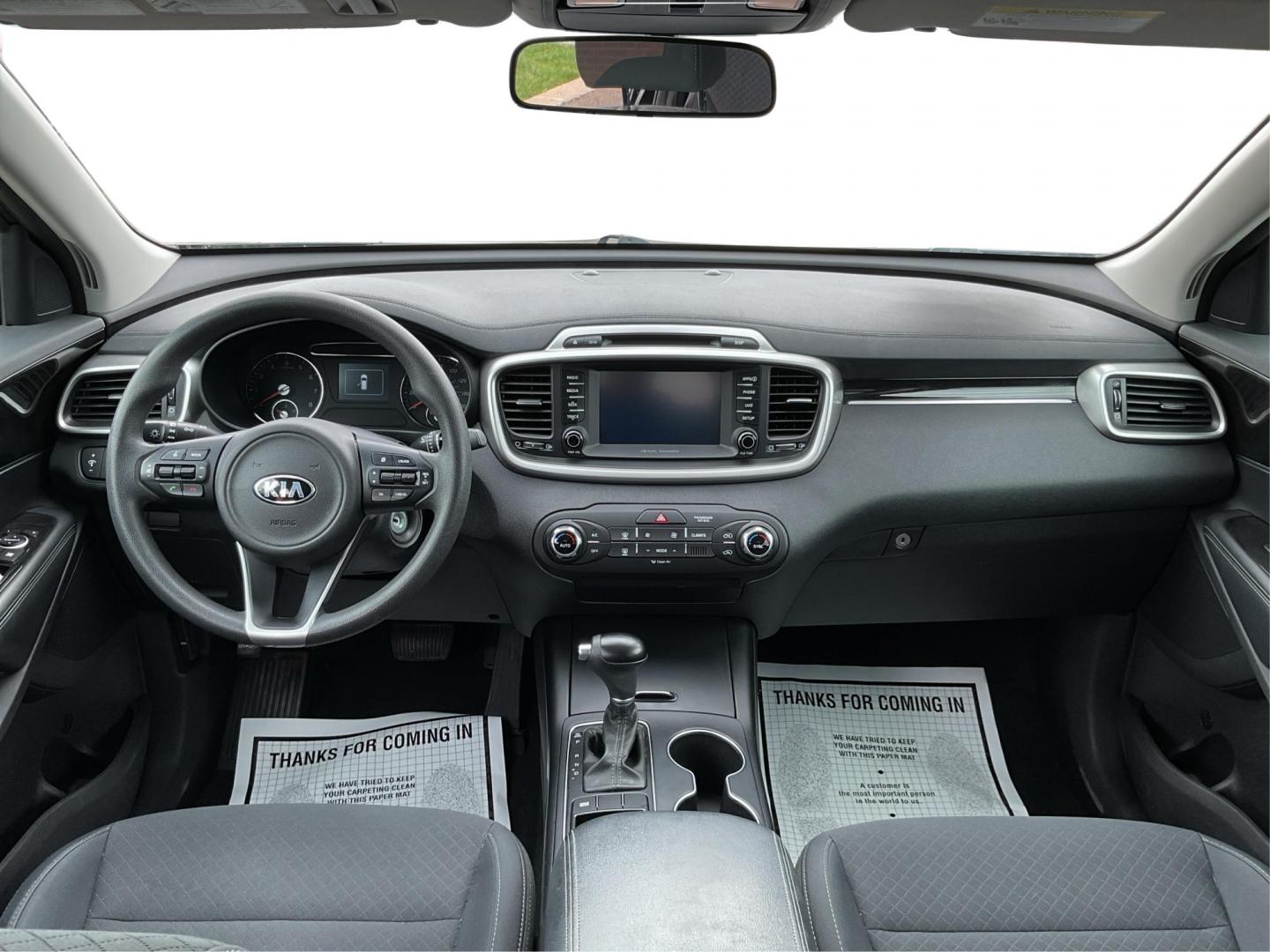 2018 Kia Sorento 2.4L LX (5XYPG4A38JG) with an 2.4L I-4 gasoline direct injection engine, located at 4508 South Dixie Dr, Moraine, OH, 45439, (937) 908-9800, 39.689976, -84.218452 - 2018 Kia Sorento 2.4L LX - Photo#18