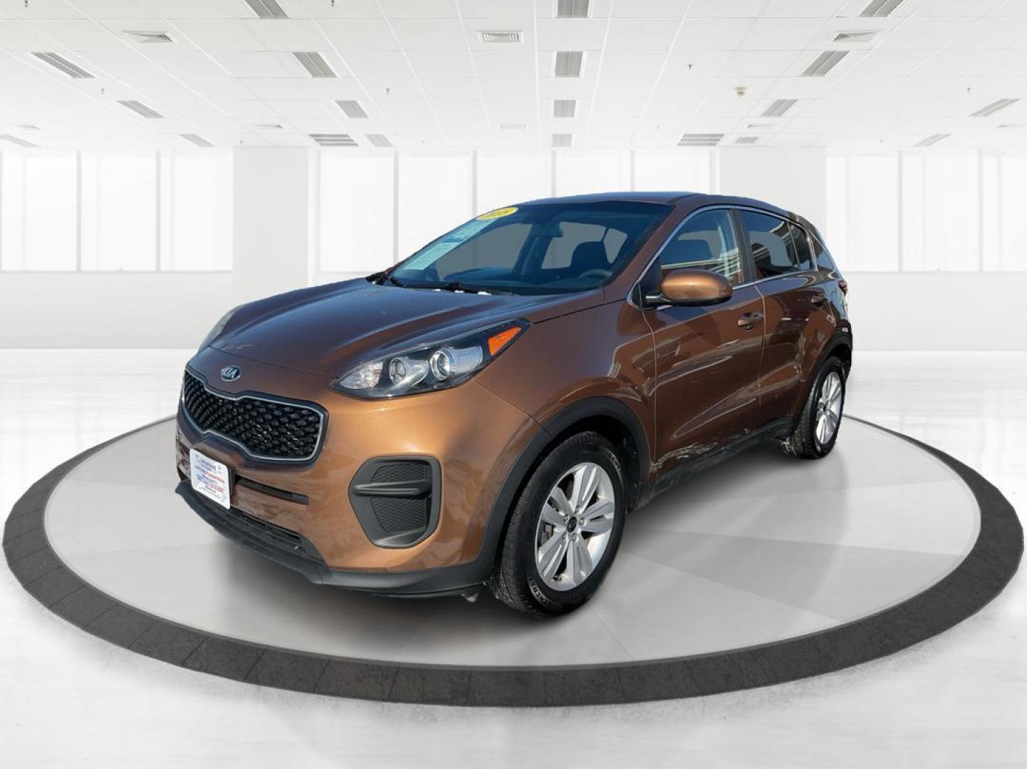 2018 Kia Sportage LX (KNDPM3AC5J7) with an Theta II 2.4L I-4 gasoline direct injection engine, located at 1184 Kauffman Ave, Fairborn, OH, 45324, (937) 908-9800, 39.807072, -84.030914 - 2018 Kia Sportage LX - Photo#7