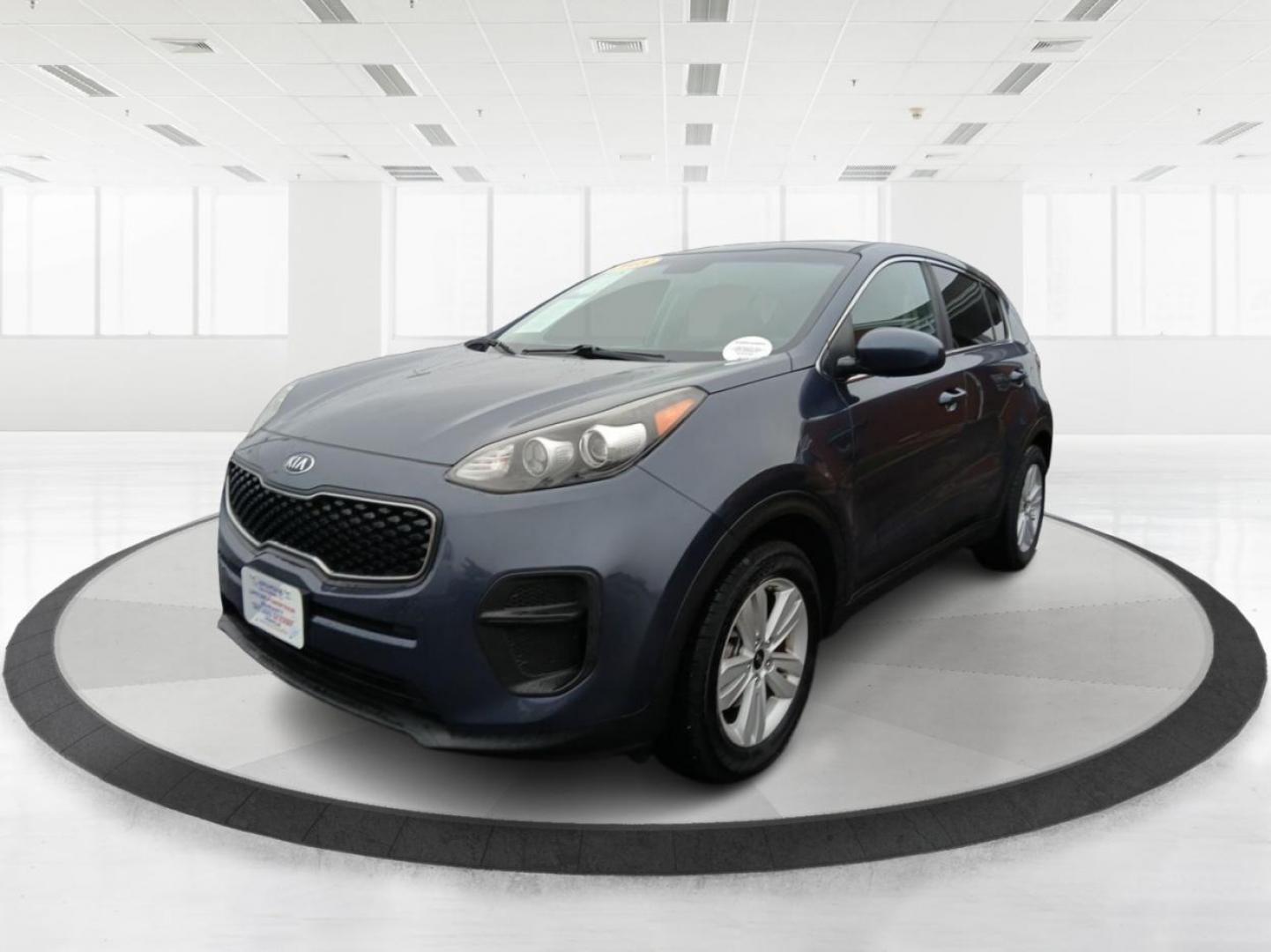 2018 Kia Sportage LX FWD (KNDPM3AC3J7) with an 2.4L V6 DOHC 24V engine, 6-Speed Automatic transmission, located at 4508 South Dixie Dr, Moraine, OH, 45439, (937) 908-9800, 39.689976, -84.218452 - 2018 Kia Sportage LX FWD - Photo#7