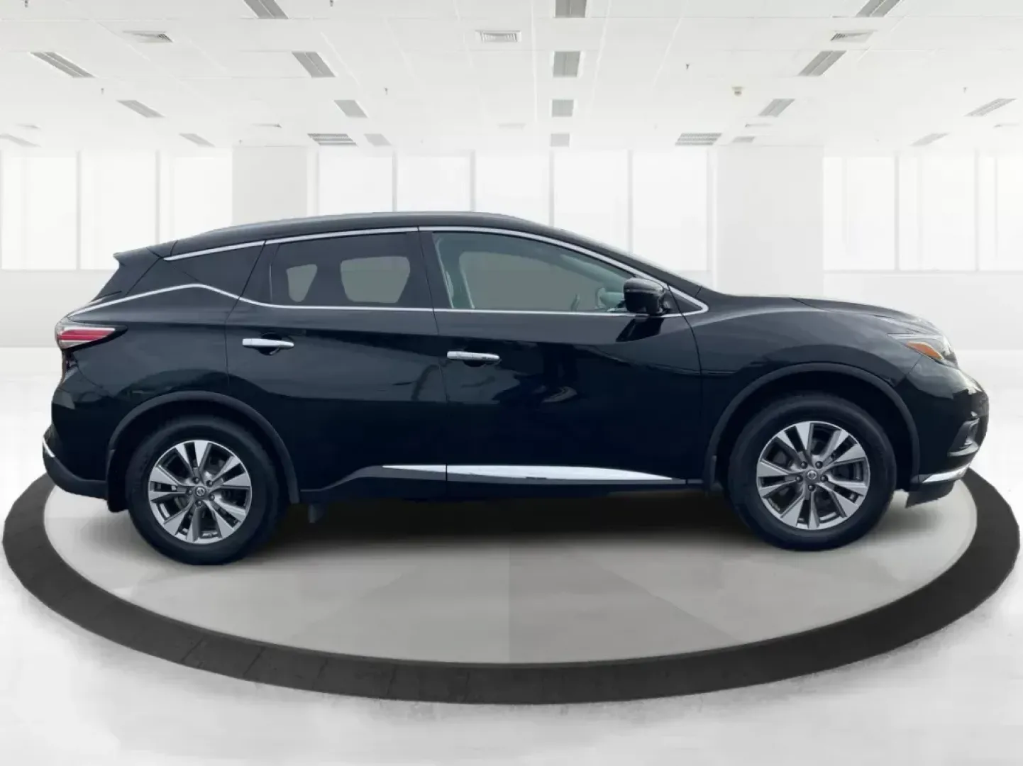 2018 Nissan Murano SL AWD (5N1AZ2MH1JN) with an 3.5L V6 DOHC 24V engine, Continuously Variable Transmission transmission, located at 1230 East Main St, Xenia, OH, 45385, (937) 908-9800, 39.688026, -83.910172 - 2018 Nissan Murano SL AWD - Photo#1