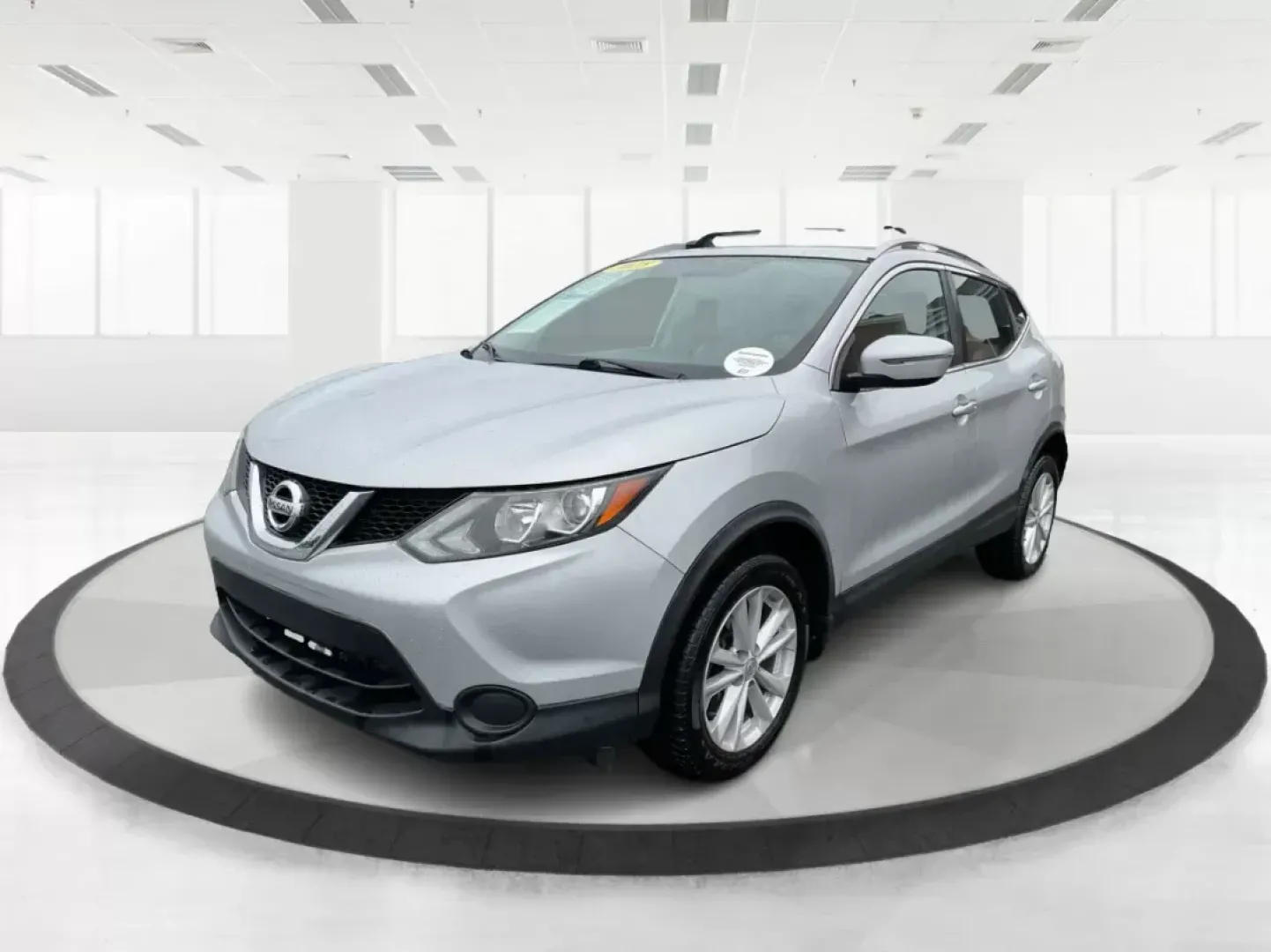 2018 Nissan Rogue Sport SV AWD (JN1BJ1CR6JW) with an 2.0L L4 DOHC 16V engine, Continuously Variable Transmission transmission, located at 880 E. National Road, Vandalia, OH, 45377, (937) 908-9800, 39.891918, -84.183594 - 2018 Nissan Rogue Sport SV AWD - Photo#6
