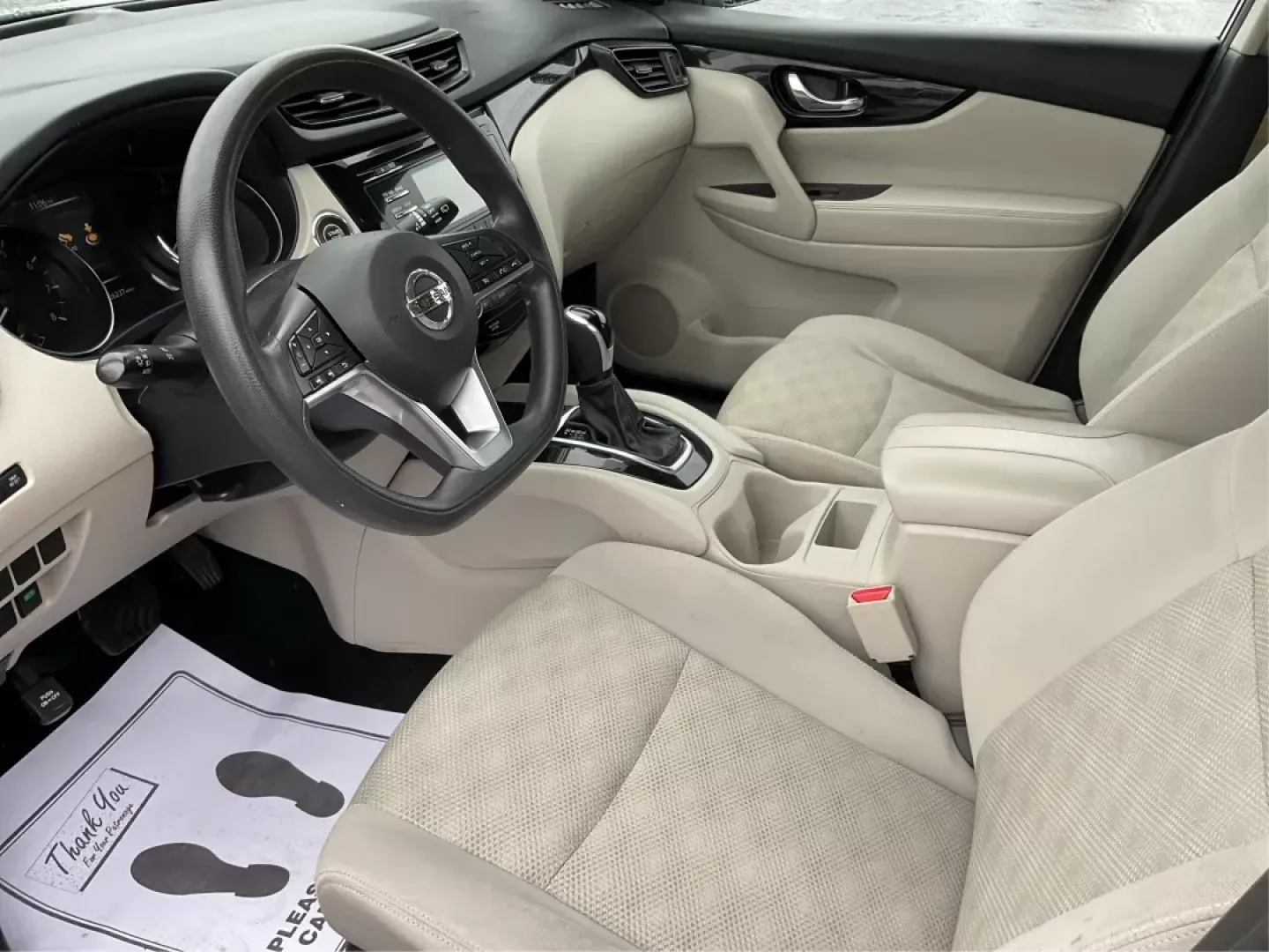 2018 Nissan Rogue Sport SV AWD (JN1BJ1CR6JW) with an 2.0L L4 DOHC 16V engine, Continuously Variable Transmission transmission, located at 880 E. National Road, Vandalia, OH, 45377, (937) 908-9800, 39.891918, -84.183594 - 2018 Nissan Rogue Sport SV AWD - Photo#7