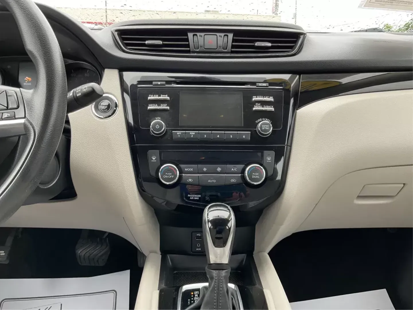 2018 Nissan Rogue Sport SV AWD (JN1BJ1CR6JW) with an 2.0L L4 DOHC 16V engine, Continuously Variable Transmission transmission, located at 880 E. National Road, Vandalia, OH, 45377, (937) 908-9800, 39.891918, -84.183594 - 2018 Nissan Rogue Sport SV AWD - Photo#11