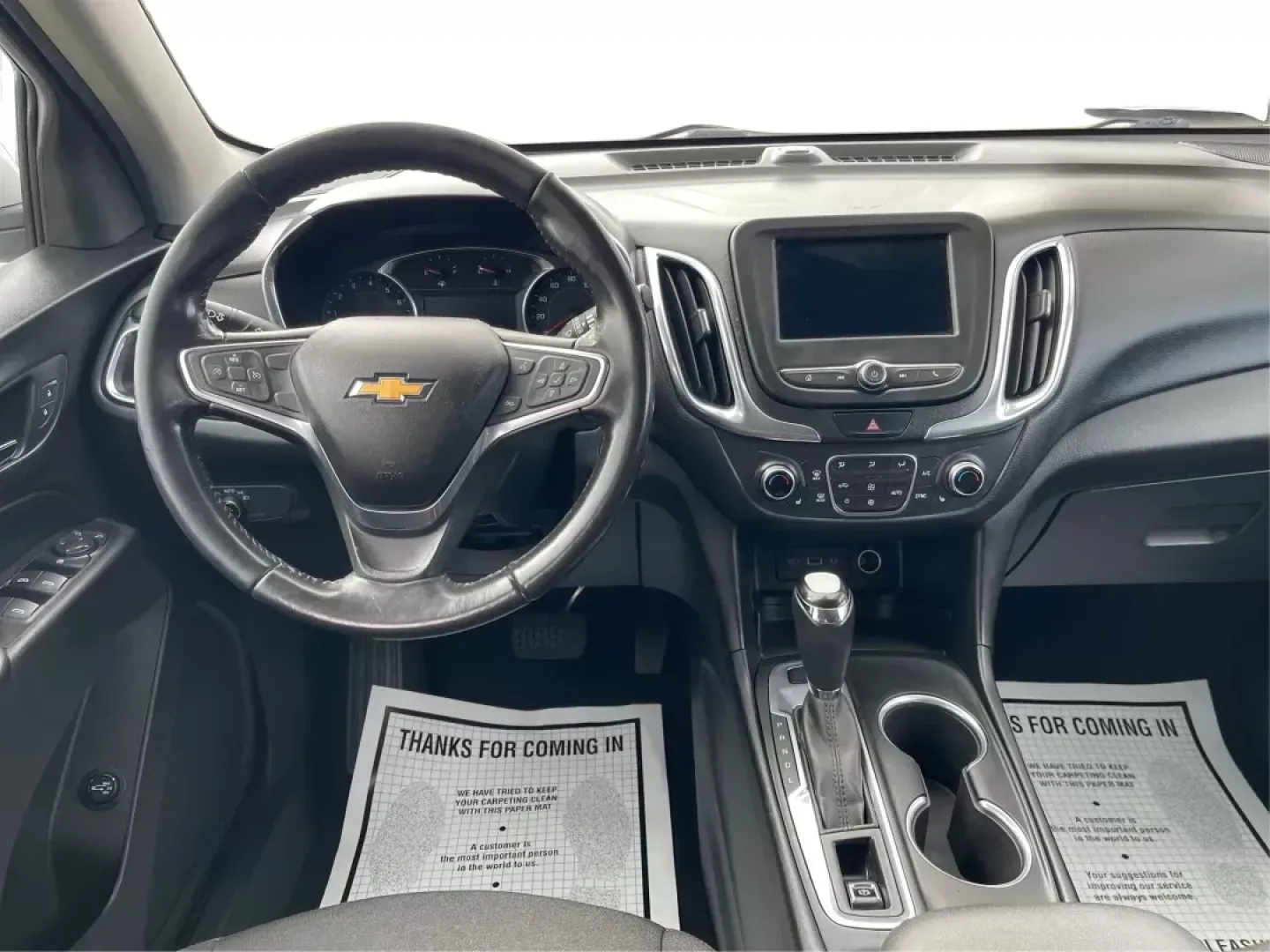2019 Chevrolet Equinox LT (2GNAXUEV1K6) with an 1.5L I-4 gasoline direct injection engine, located at 4508 South Dixie Dr, Moraine, OH, 45439, (937) 908-9800, 39.689976, -84.218452 - 2019 Chevrolet Equinox LT - Photo#20