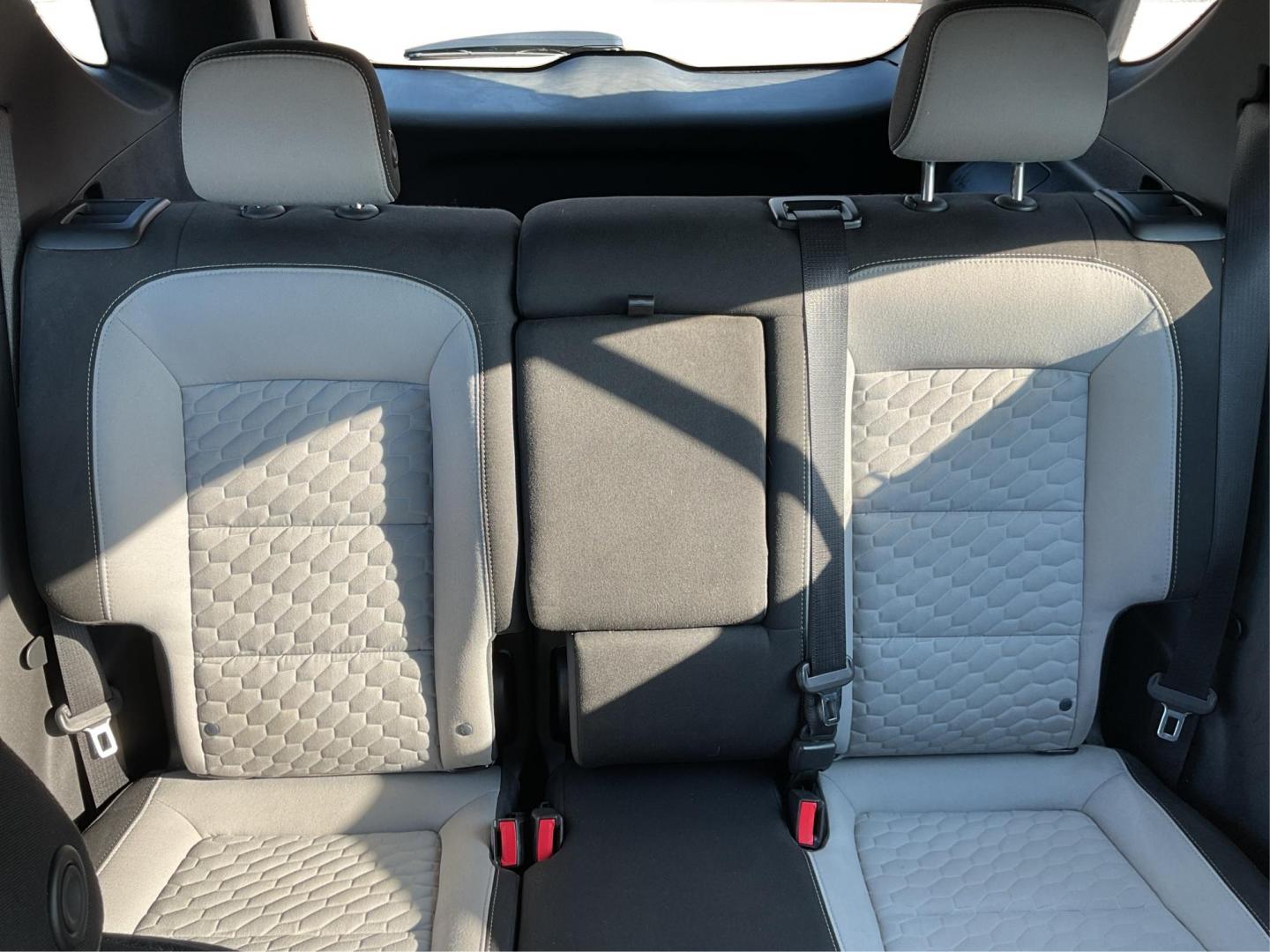 2019 Chevrolet Equinox LS 2WD (3GNAXHEV2KL) with an 1.5L L4 DOHC 16V TURBO engine, 6-Speed Automatic transmission, located at 8750 N County Rd 25A, Piqua, OH, 45356, (937) 908-9800, 40.164391, -84.232513 - 2019 Chevrolet Equinox LS 2WD - Photo#13